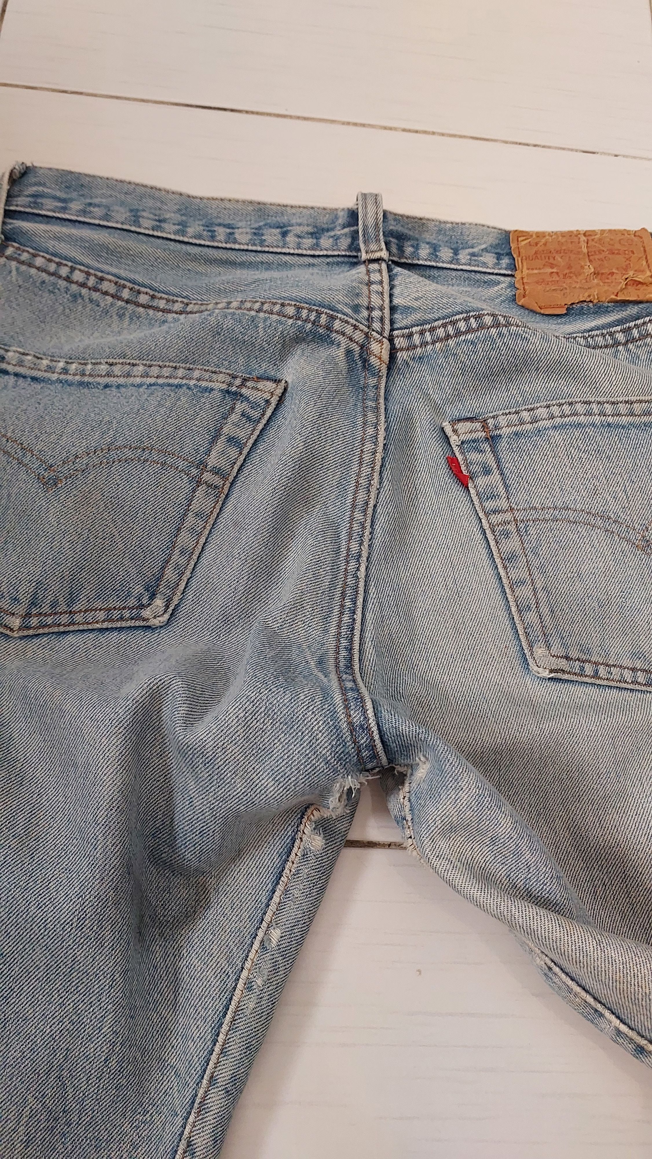 Levi's Vintage Clothing Vintage 80s Levi's 501 Selvedge Distressed Jeans Pant Size US 29 - 5 Thumbnail