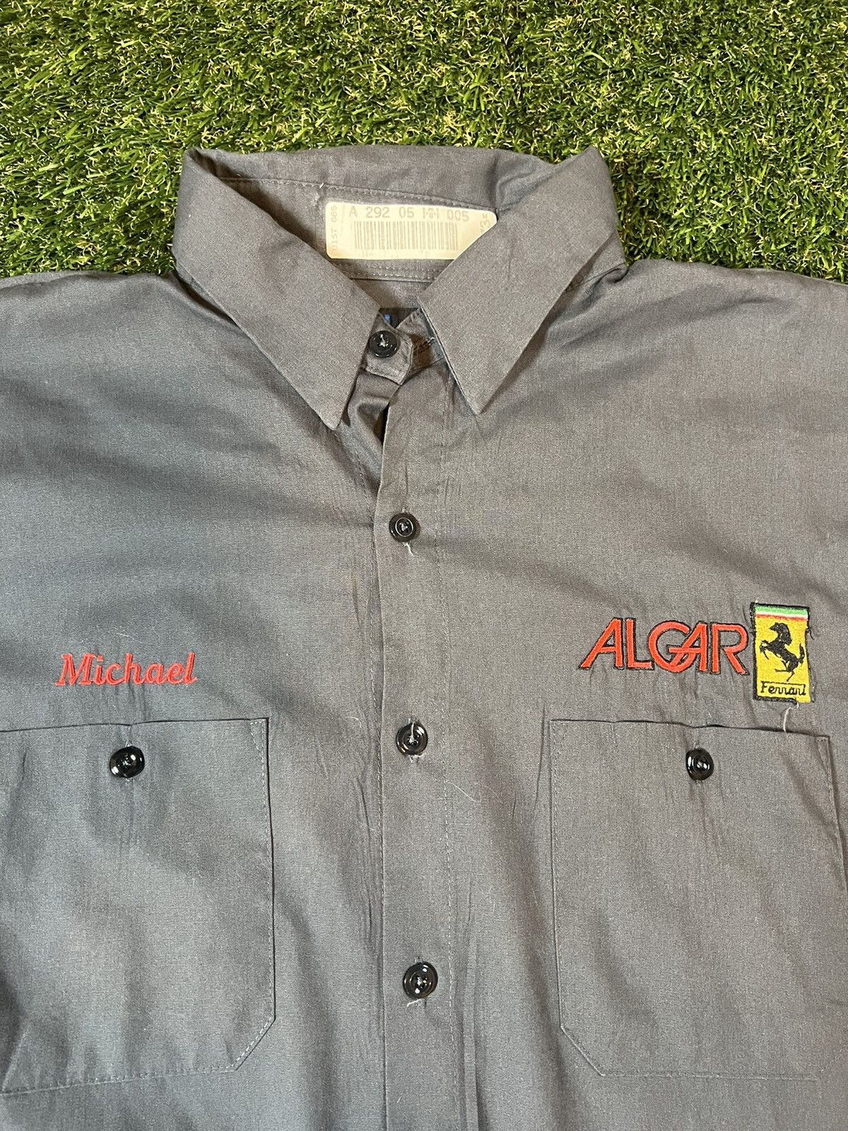 Ferrari Vintage 90’s Embroidered Ferrari Sports Car Work Wear Shirt Size US XL / EU 56 / 4 - 1 Thumbnail