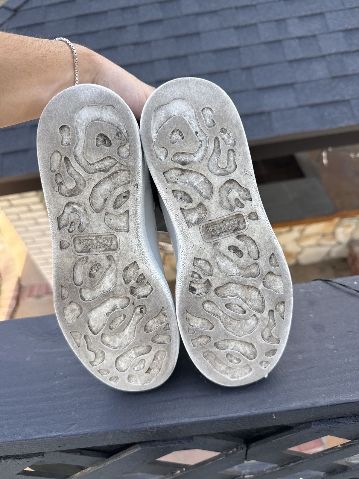 Alexander McQueen White Alexandar McQueen low top Size US 6.5 / IT 36.5 - 7 Thumbnail