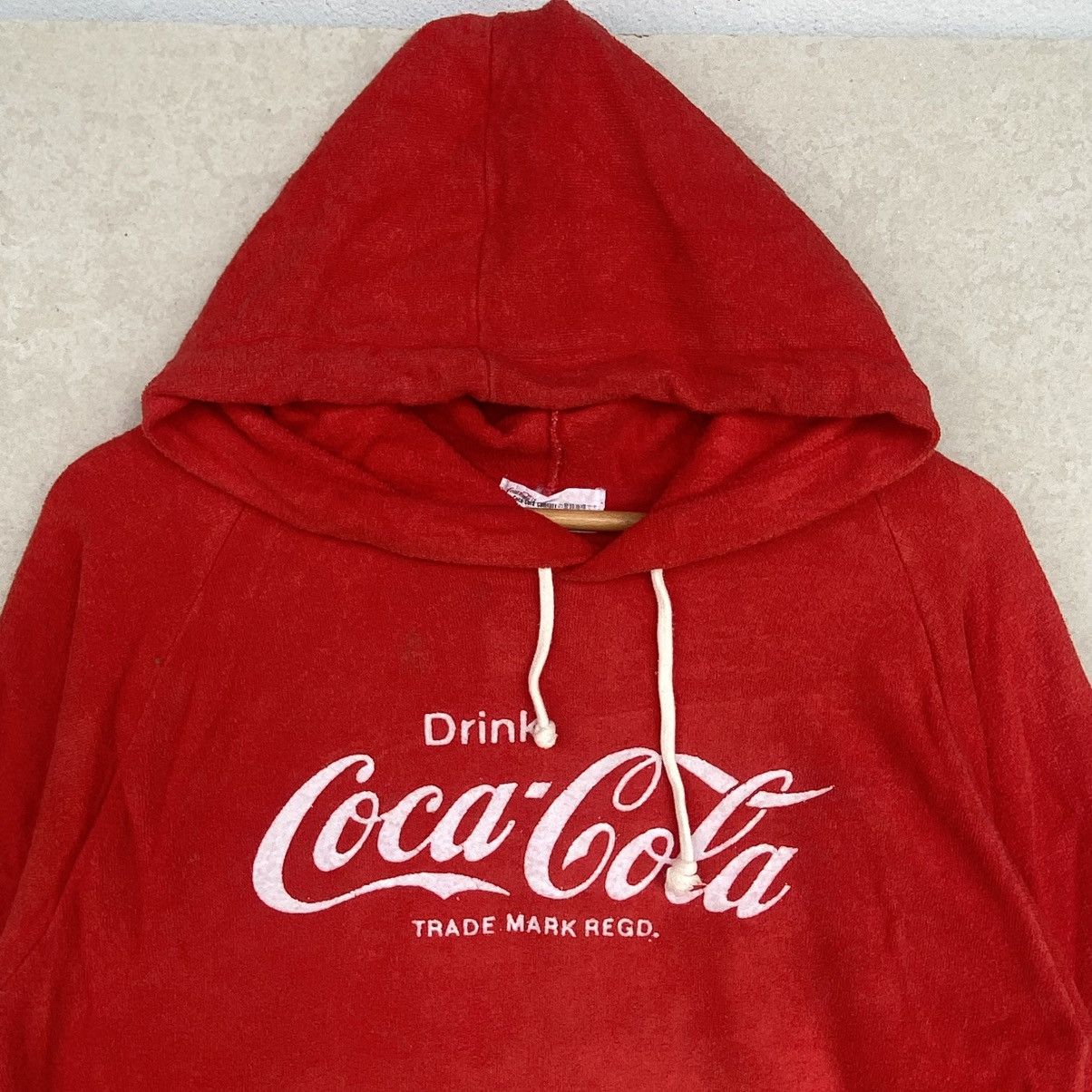 Other Vintage Cola Cola Printed Hoodie Sweater Red Size L Size US L / EU 52-54 / 3 - 4 Thumbnail