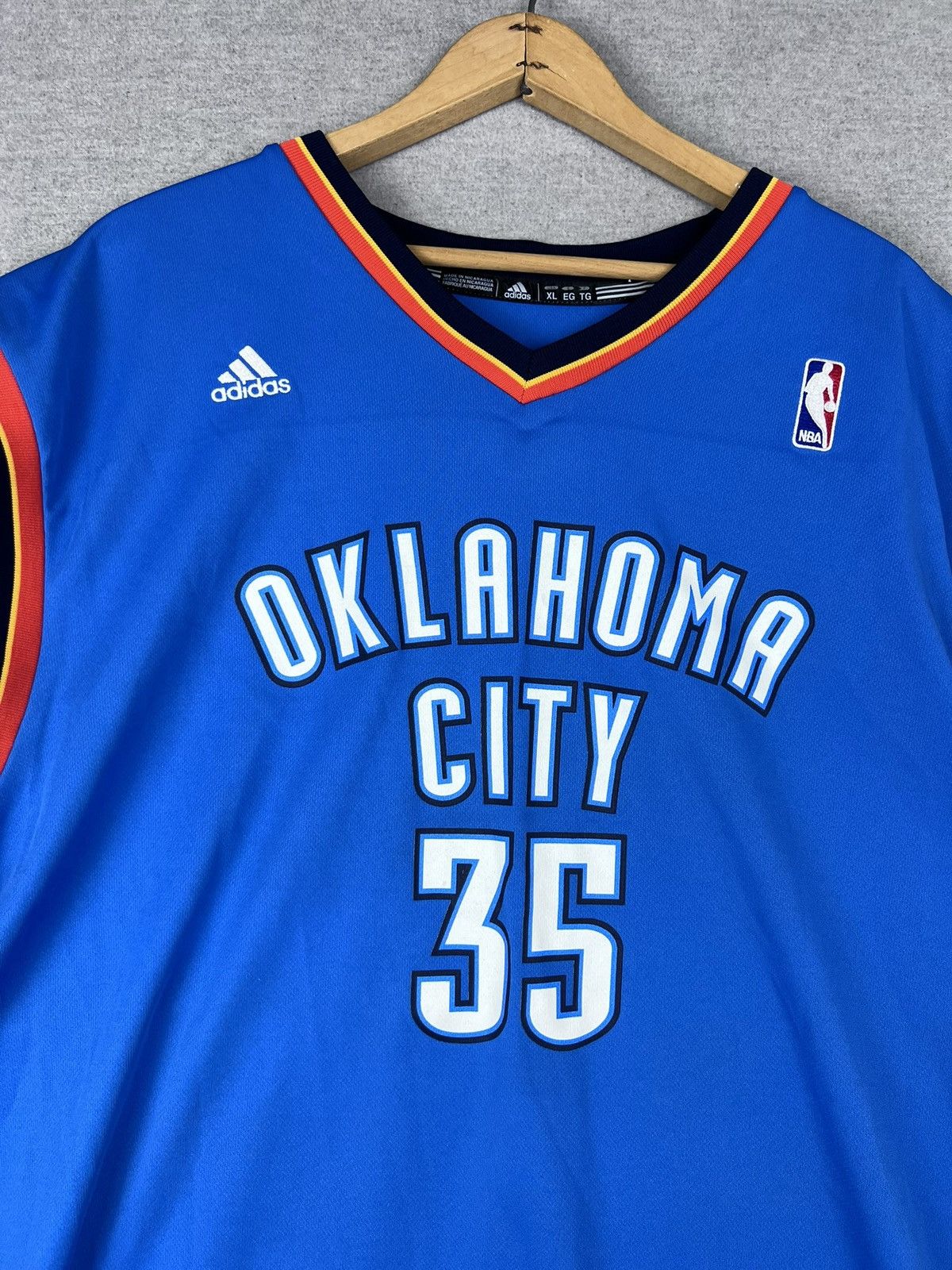 Adidas Vintage Adidas Oklahoma City Thunder Kevin Durant Jersey XL Size US XL / EU 56 / 4 - 1 Thumbnail