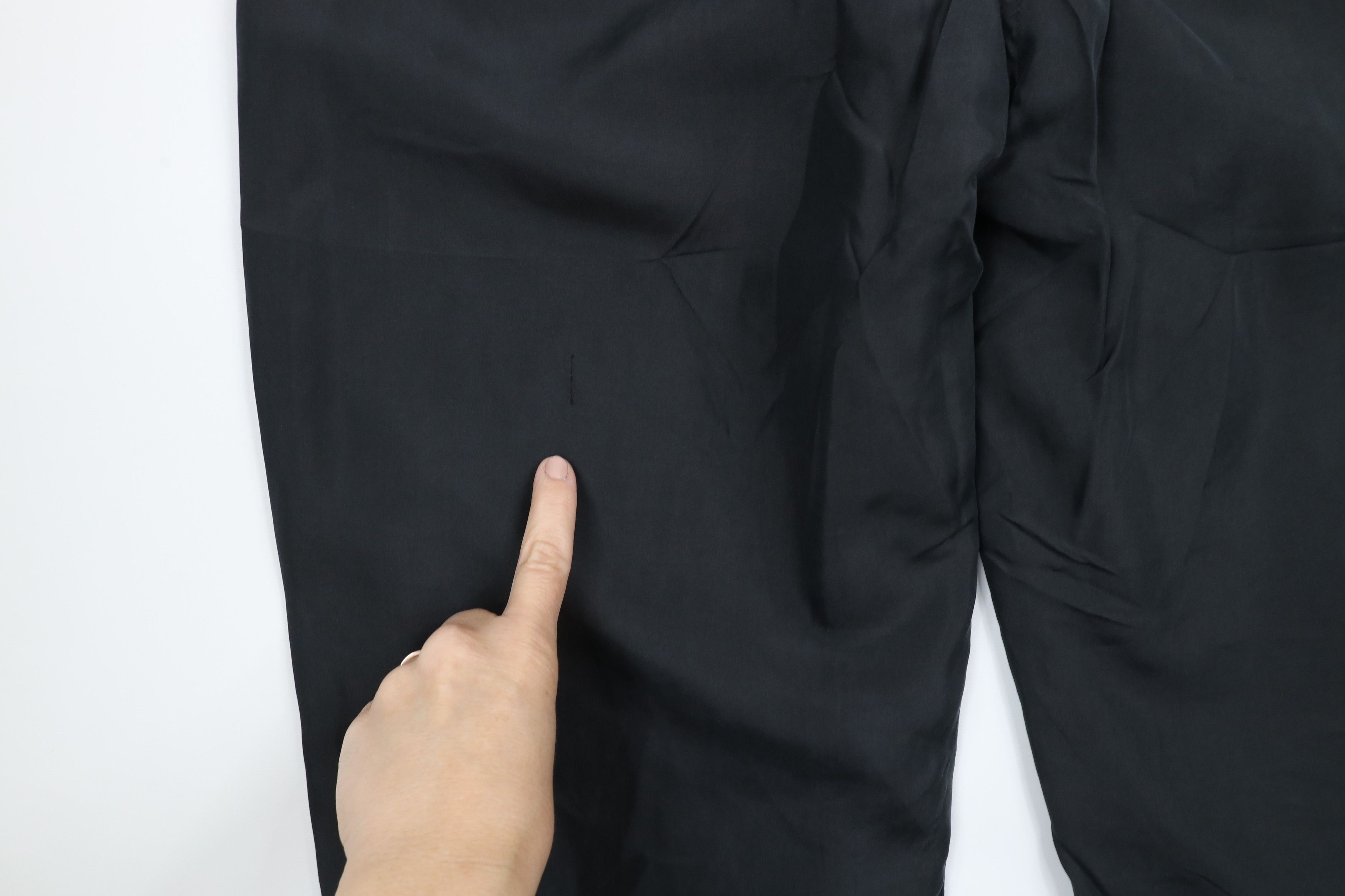 Vintage Vintage 90s Streetwear Blank Silk Tapered Leg Pants Black Size US 34 / EU 50 - 13 Thumbnail