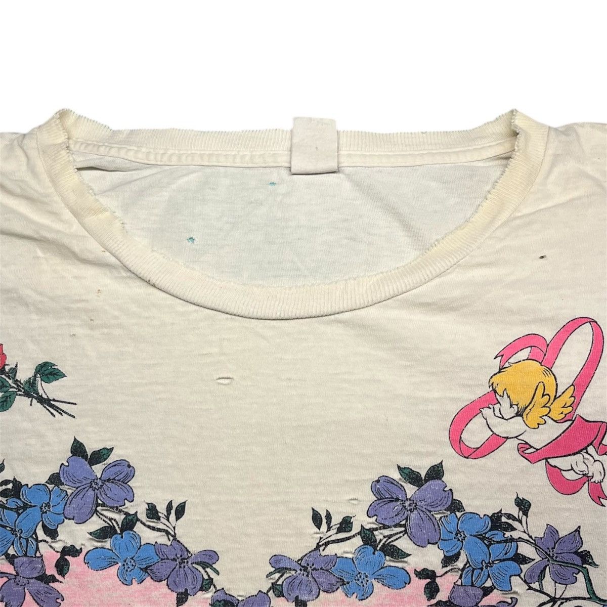 Mickey Unlimited VTG 80s 90s Disney Mickey/Minnie Mouse Heart Flower T-Shirt Size US XXL / EU 58 / 5 - 2 Thumbnail