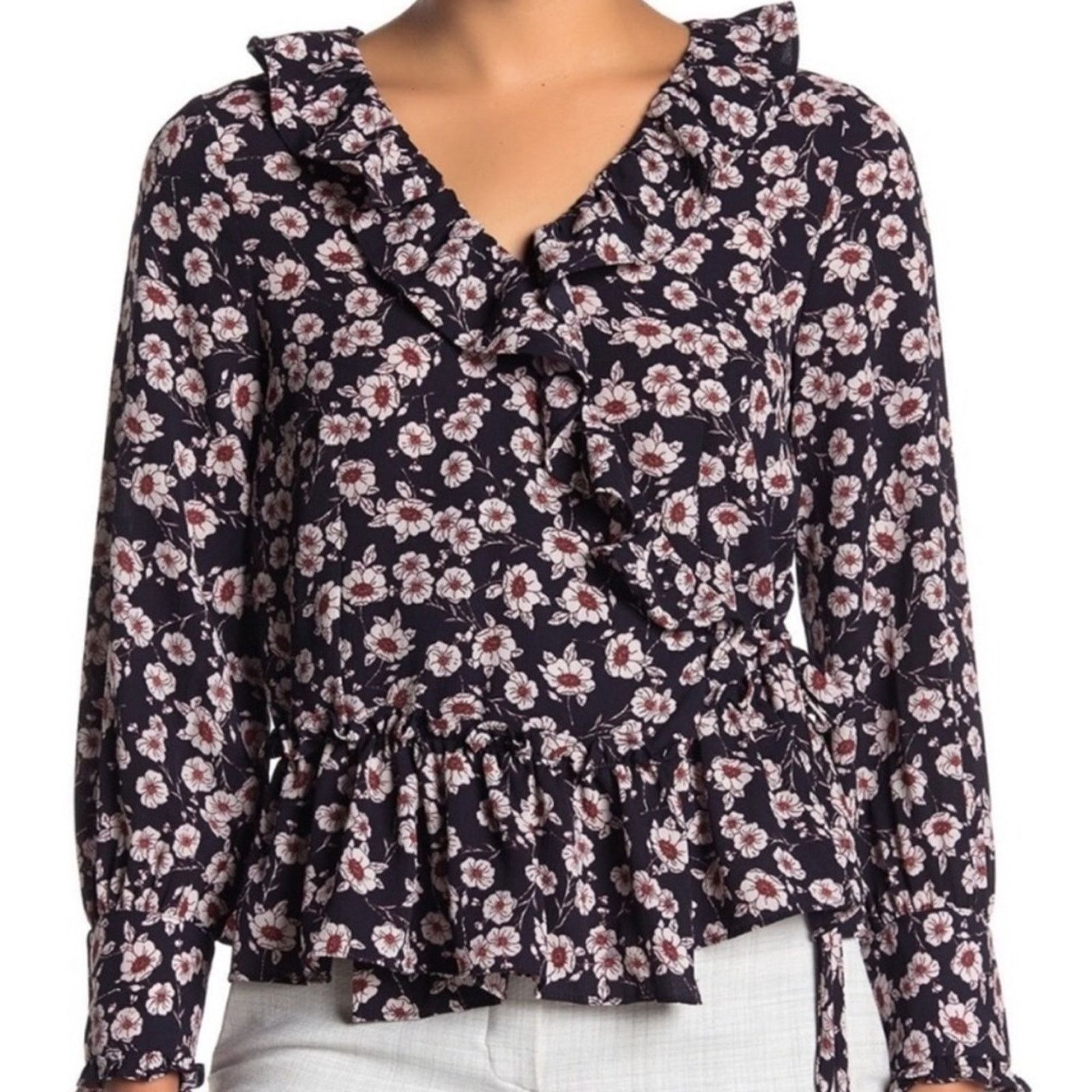 Macys Floral Wrap Front Blouse Size M / US 6-8 / IT 42-44 - 1 Thumbnail