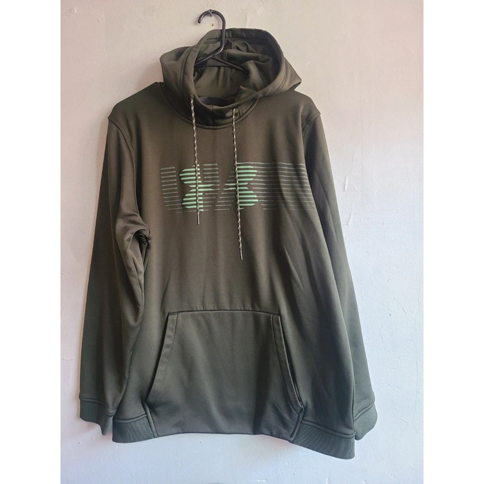 Under Armour Men's XL unisex Under Armour spectrum green hoodie Size US XL / EU 56 / 4 - 5 Thumbnail