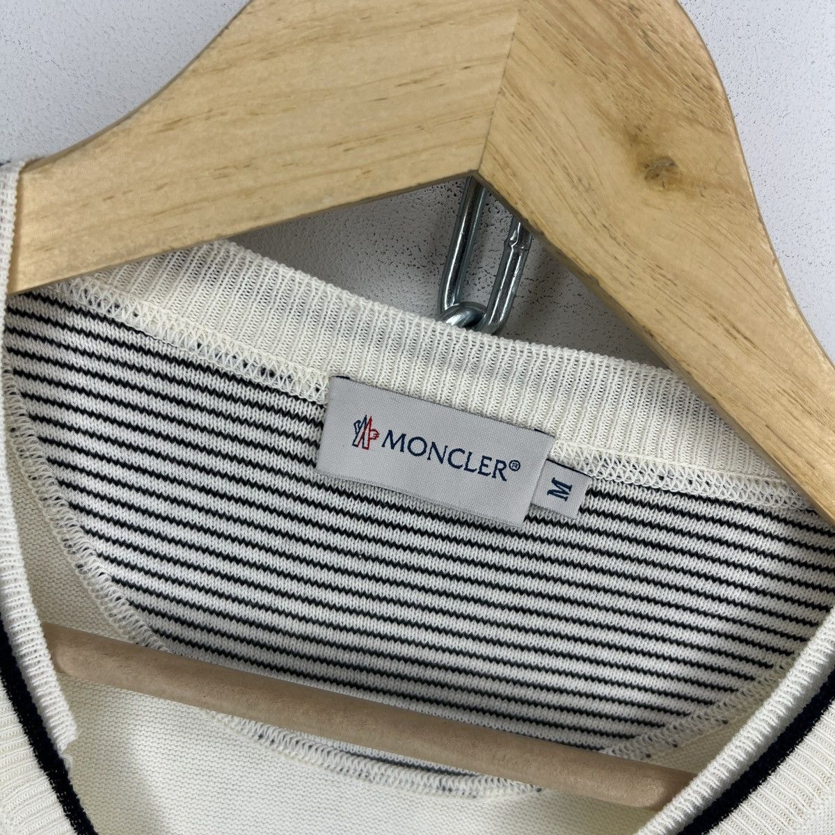 Moncler Moncler vintage wool sweater logo Size M / US 6-8 / IT 42-44 - 5 Thumbnail