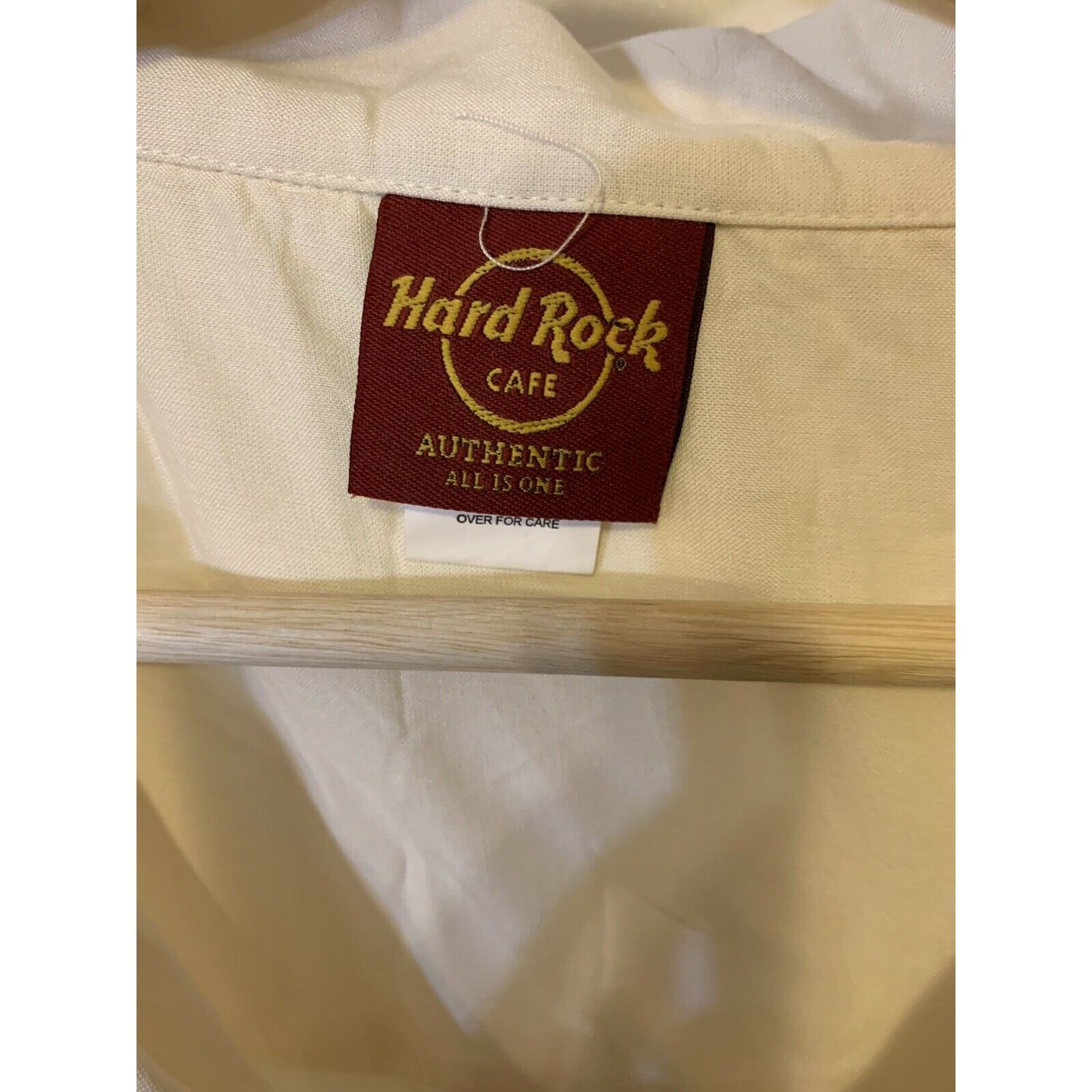 Hard Rock Cafe New Hard Rock Cafe Men's Sz L Tampa Florida Embroidered Casi Size US L / EU 52-54 / 3 - 7 Thumbnail