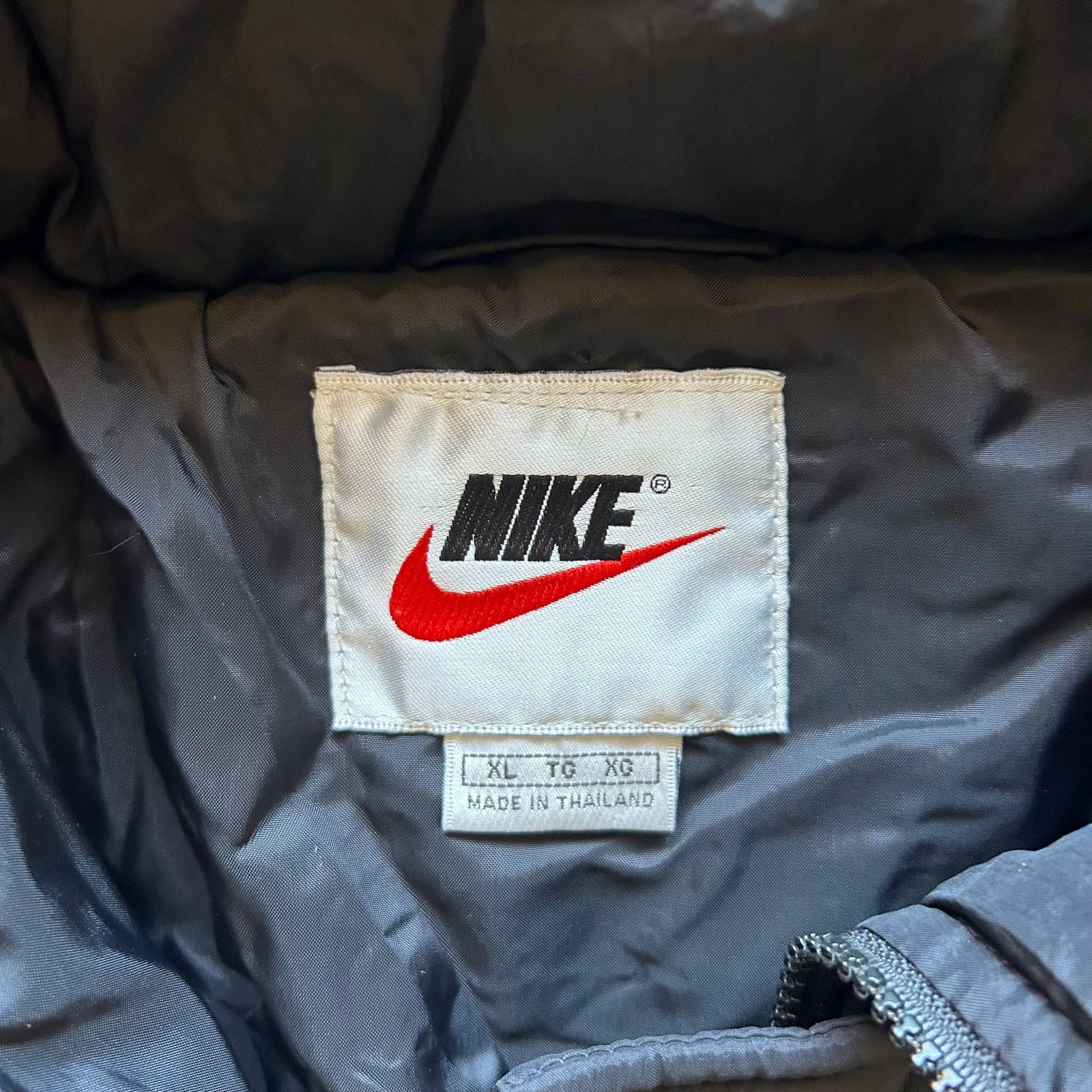 Nike Nike men’s 90’s vintage puffer jacket streetwear coat VTG Size US XL / EU 56 / 4 - 5 Thumbnail