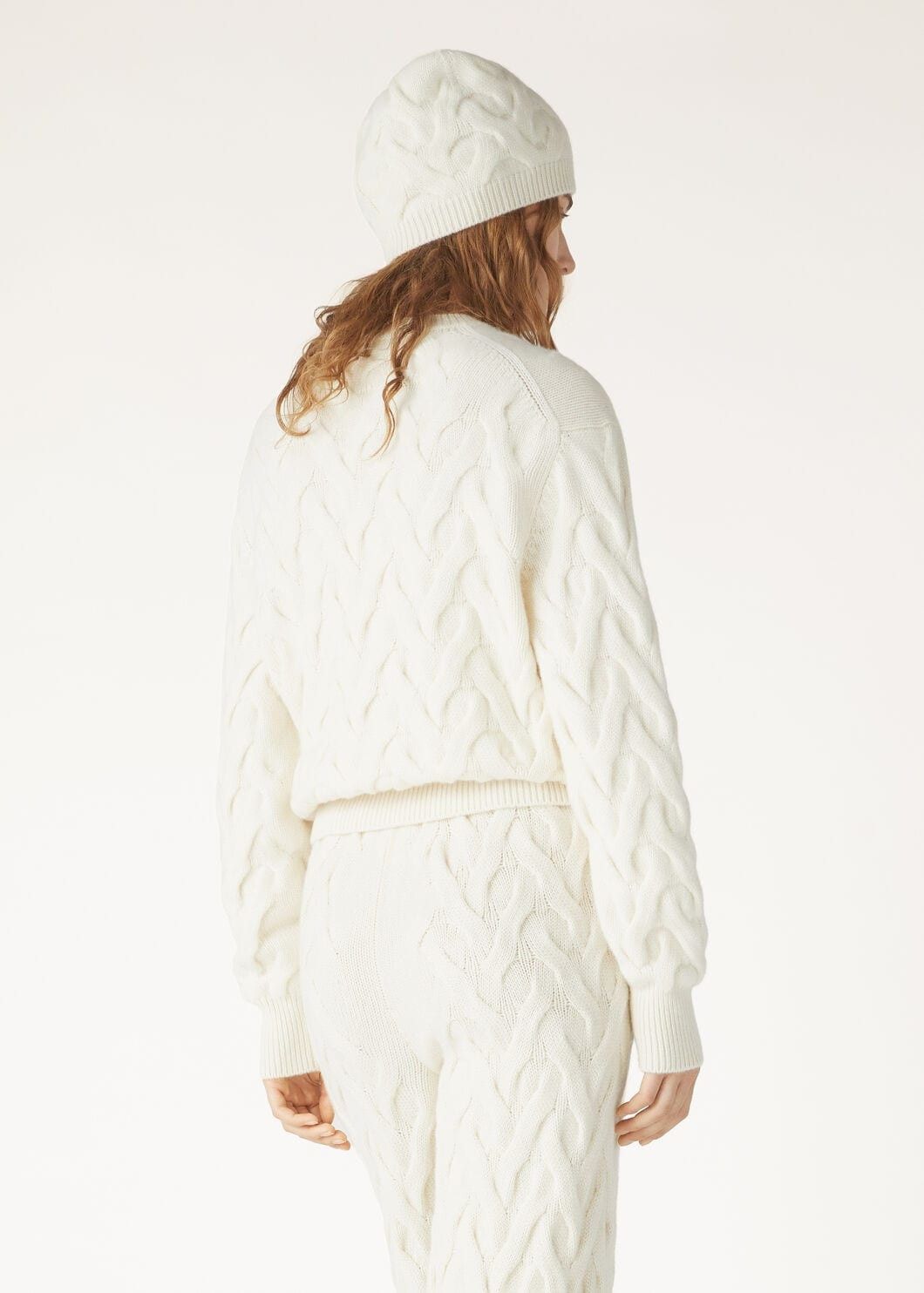 Loro Piana o1w1db10825 FAO6246 Cocooning Crewneck Sweater in White Size M / US 6-8 / IT 42-44 - 5 Thumbnail