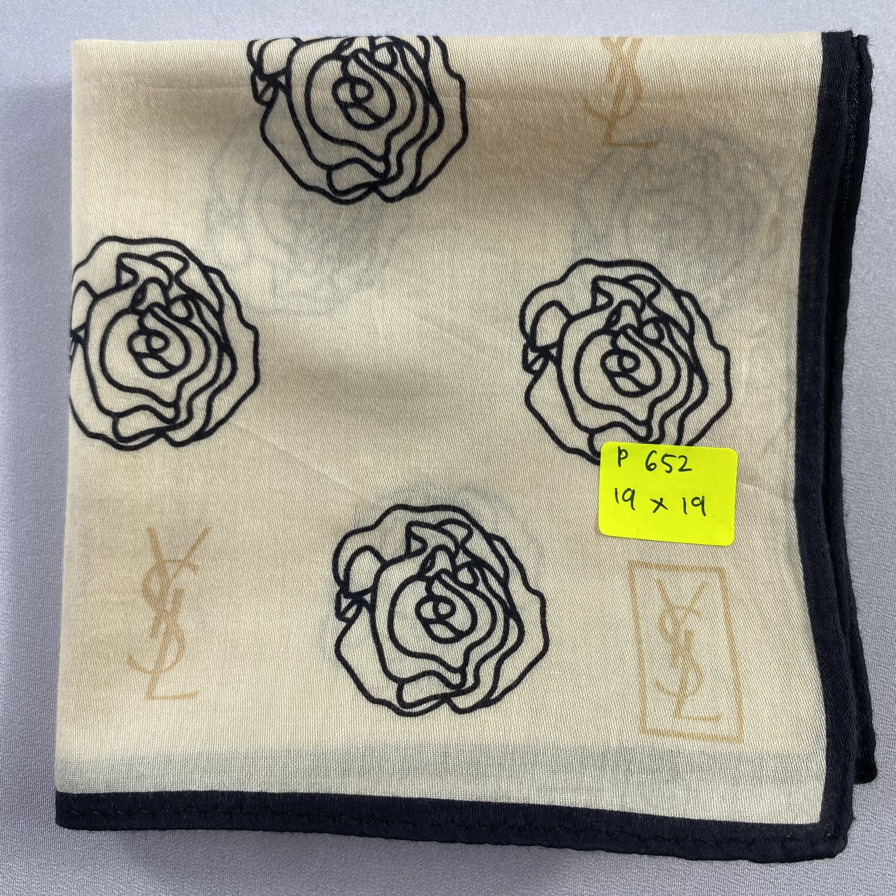 Vintage Yves Saint Laurent Neckerchief / Handkerchief-P652 Size ONE SIZE - 5 Thumbnail