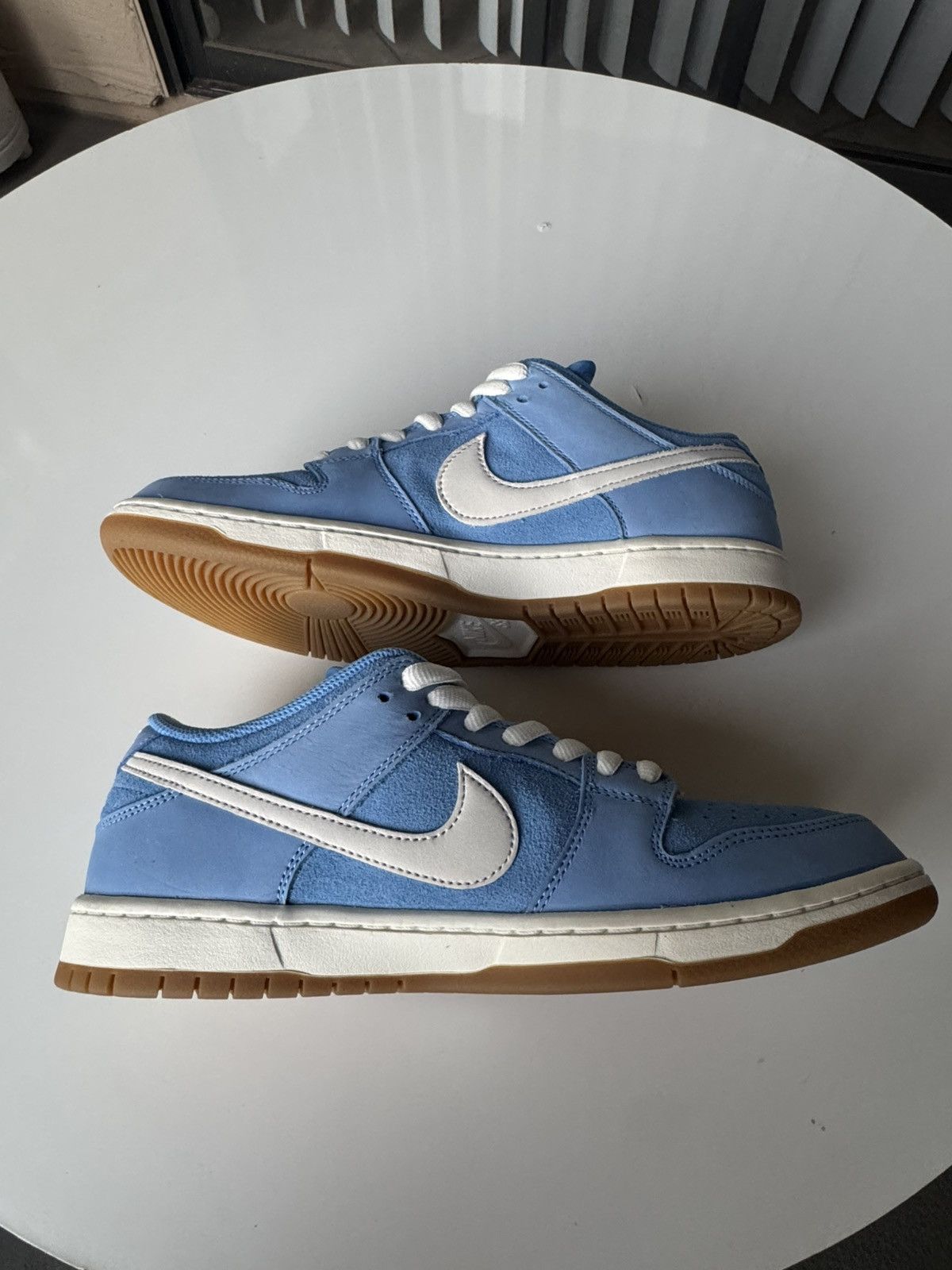 Nike SB SB Dunk Low Size US 11 / EU 44 - 2 Thumbnail