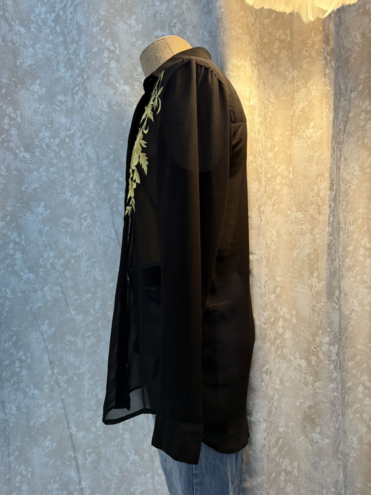 Shein Sheer Black Button-Up Shirt with Gold Floral Embroidery Size M / US 6-8 / IT 42-44 - 5 Thumbnail