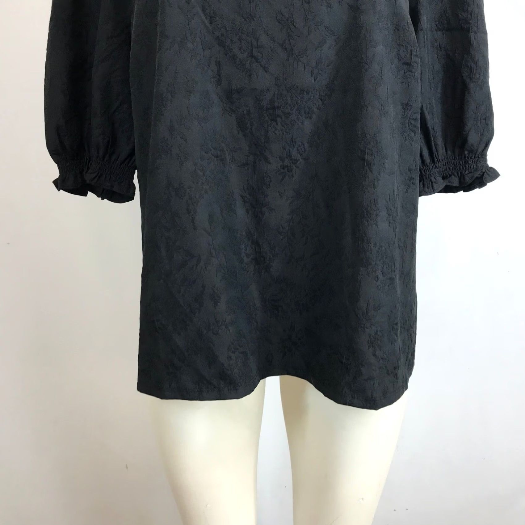 Ted Baker Ted Baker Blouse Floral Jacquard Puff Sleeve Crew Neck Womens XL Black Size XL / US 12-14 / IT 48-50 - 3 Thumbnail