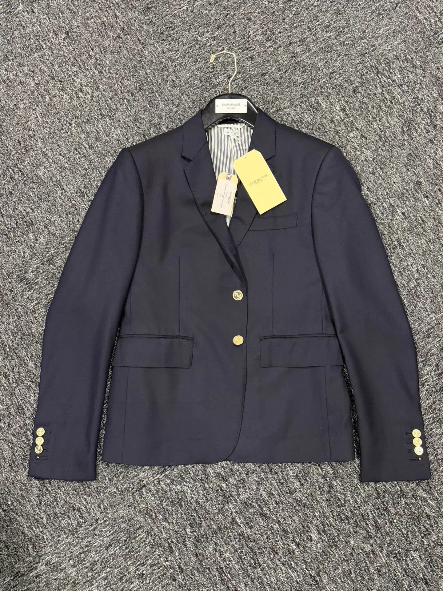 Thom Browne Thom Browne Men's Classic Navy Gold Button Suit Size US M / EU 48-50 / 2 - 3 Thumbnail