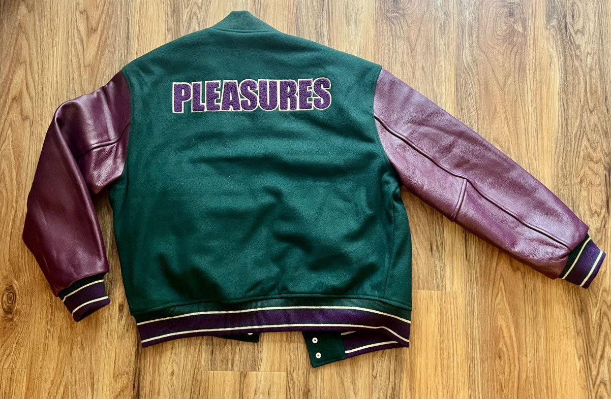 Designer × Pleasures Brand new pleasures, varsity jacket size large leather Size US L / EU 52-54 / 3 - 2 Thumbnail