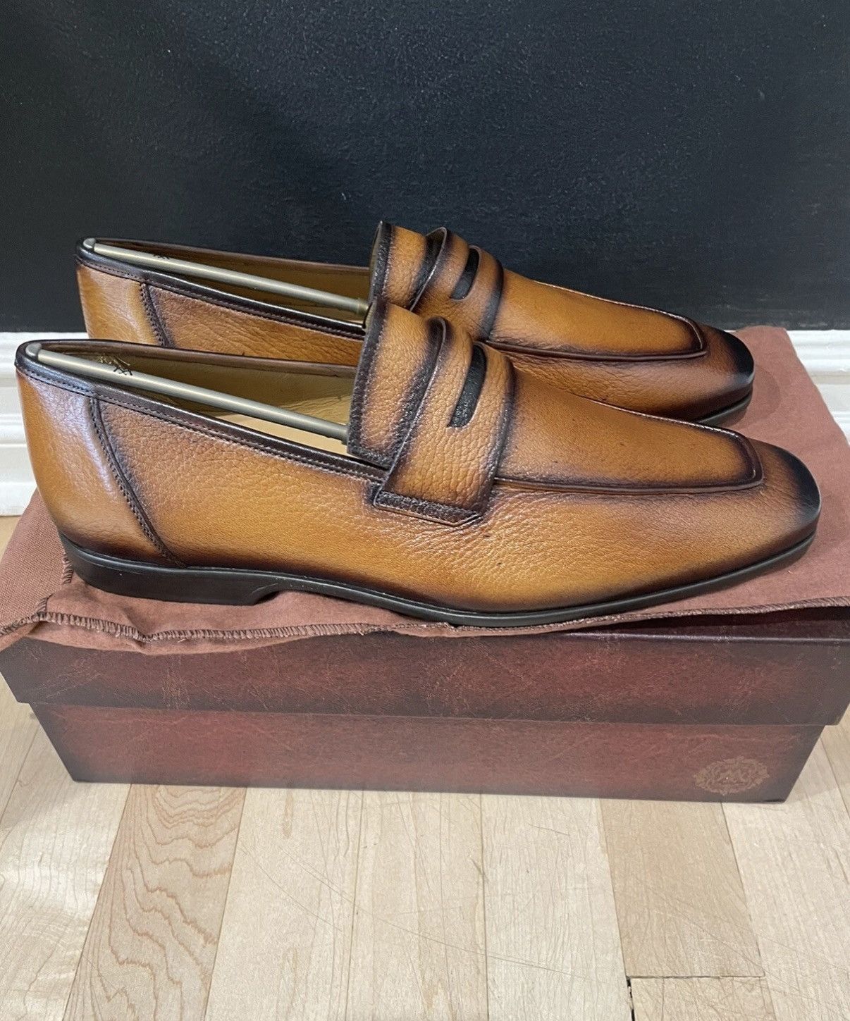 Mezlan Mezlan Loafers Cognac Size 11 with Box Size US 11 / EU 44 - 1 Thumbnail