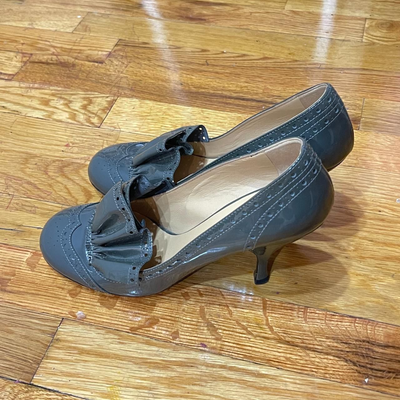 Miu Miu vintage miu miu ballet brogue kitten heels Size US 8 / IT 38 - 1 Thumbnail