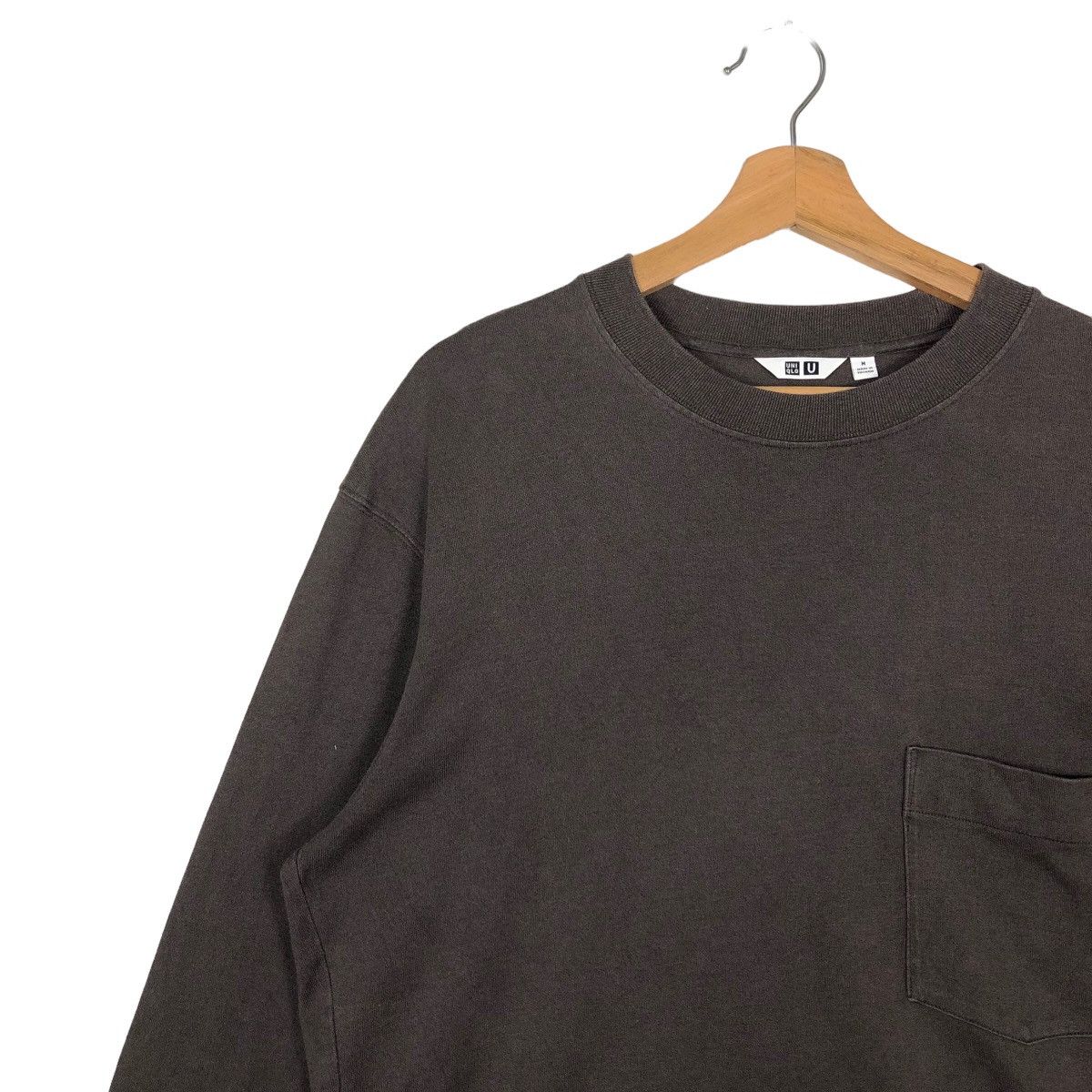 Japanese Brand 🔥Long Sleeve Sweatshirt Uniqlo Undercover Japan Made Size US M / EU 48-50 / 2 - 6 Thumbnail