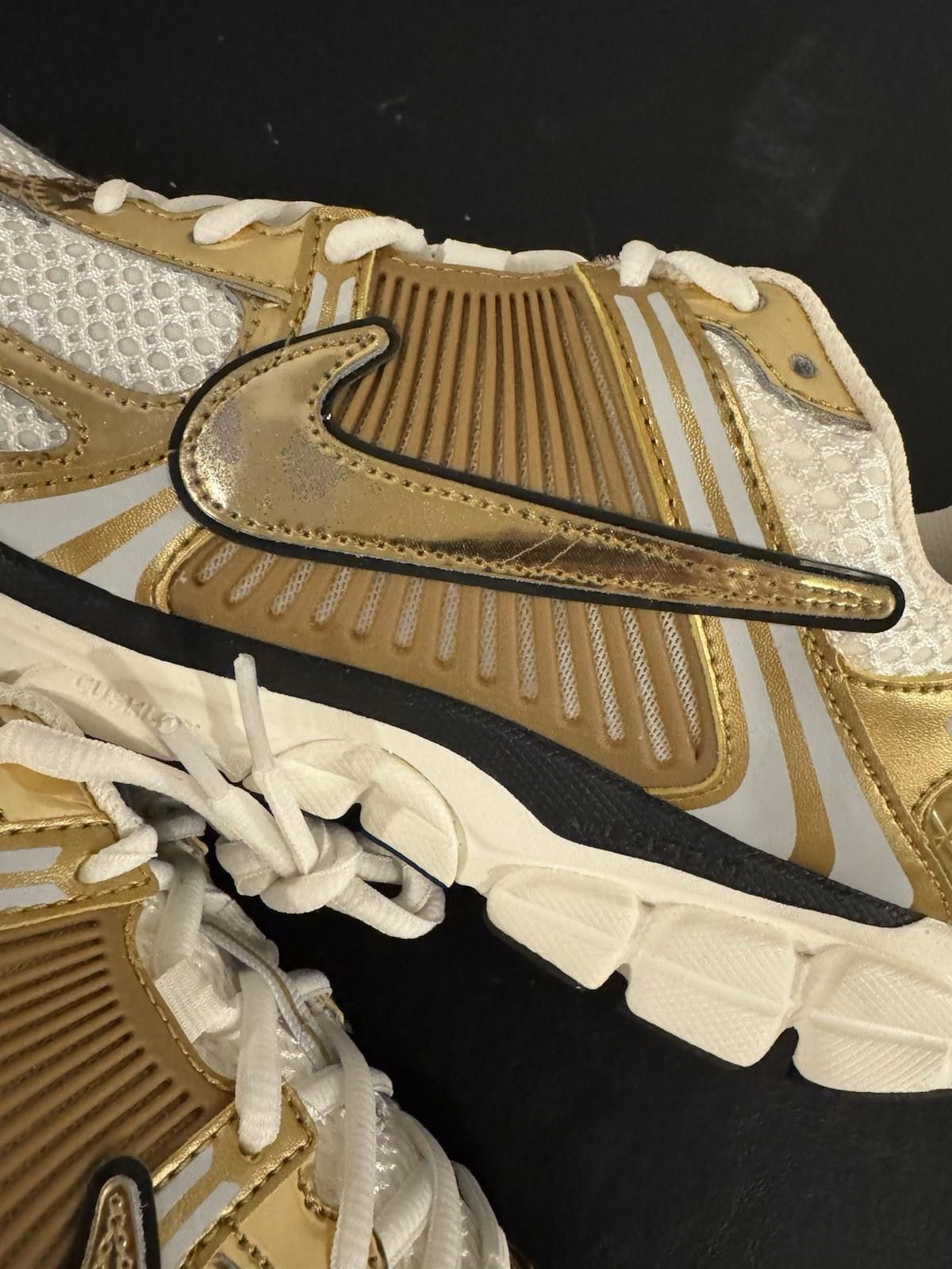 Nike Size 12 - Nike Air Zoom Vomero 5 Metallic Gold W Size US 12 / IT 42 - 3 Thumbnail