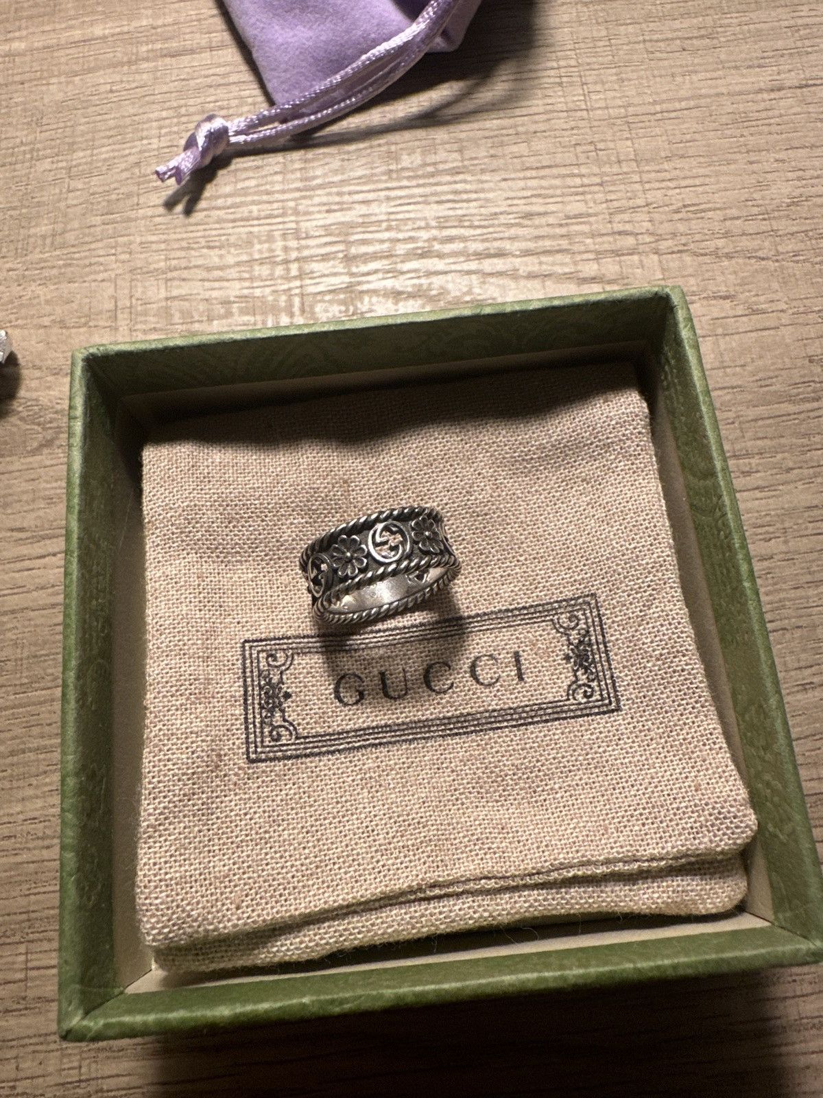 Gucci Gucci Interlocking Thin Silver Flower Band Size ONE SIZE - 1 Thumbnail