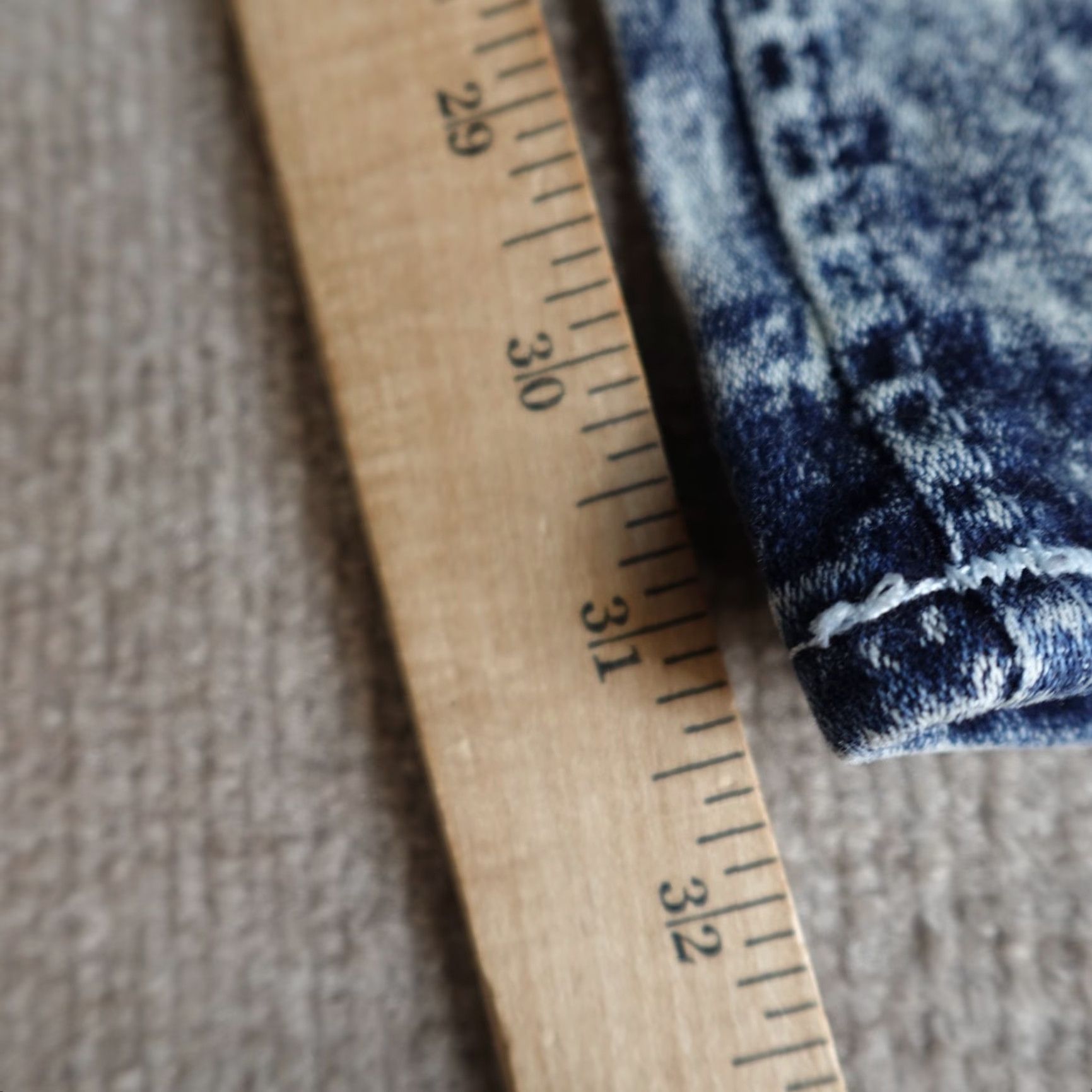 True Religion True Religion Jeans Womens 30 Blue Moto Skinny Stonewash Denim 5-Pocket Rise Mid Inseam 31.5 Inseam Regular Pink? Size 30" / US 8 / IT 44 - 7 Thumbnail