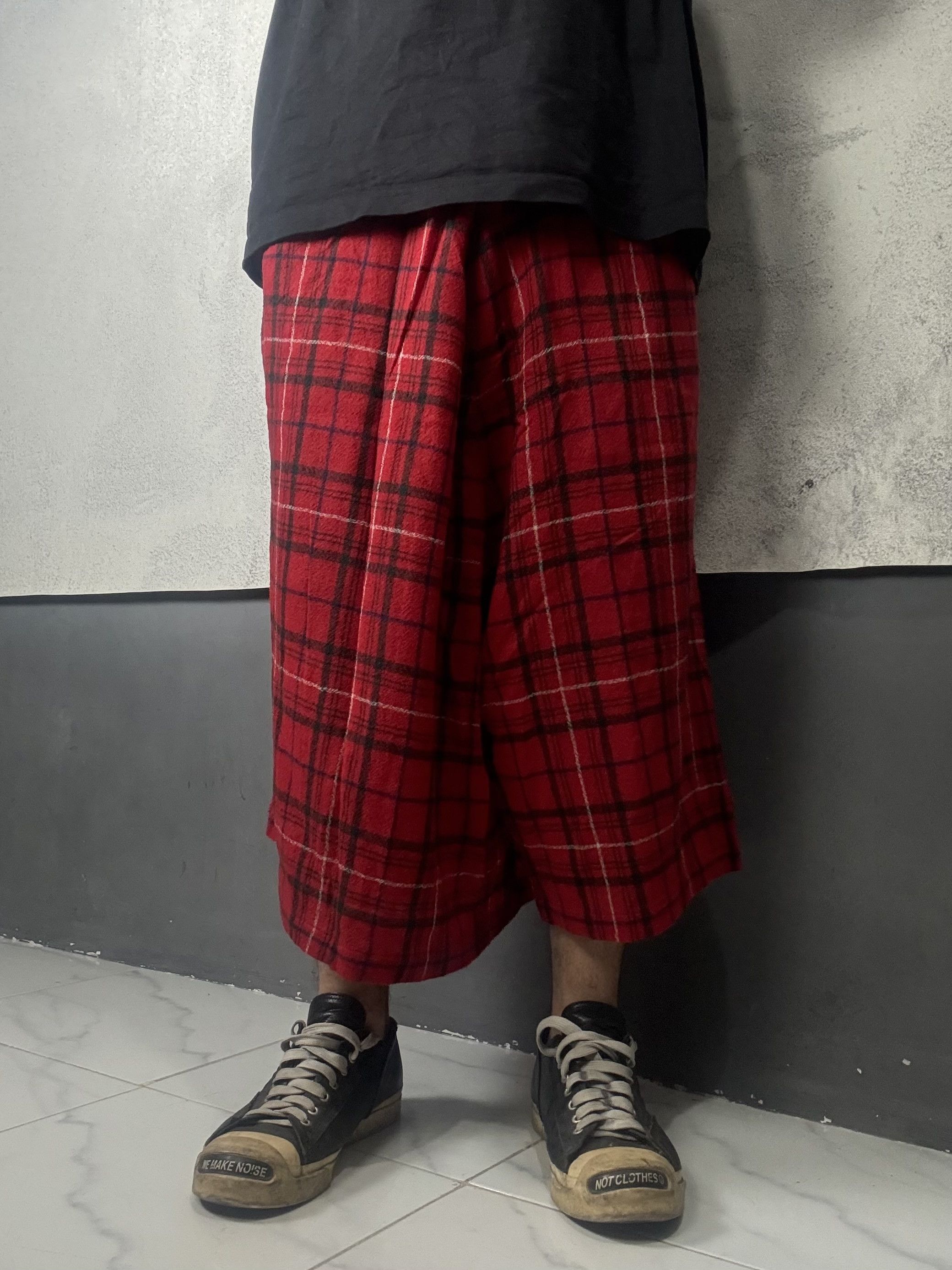 Yohji Yamamoto Y's Yohji Yamamoto Drop Crotch Plaid Tartan Wide Pants Size US 32 / EU 48 - 2 Thumbnail