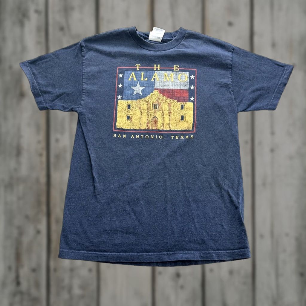 Vintage VINTAGE The Alamo Shirt Mens Large Blue San Antonio Texas Graphic Tee Souvenir Size US L / EU 52-54 / 3 - 1 Thumbnail