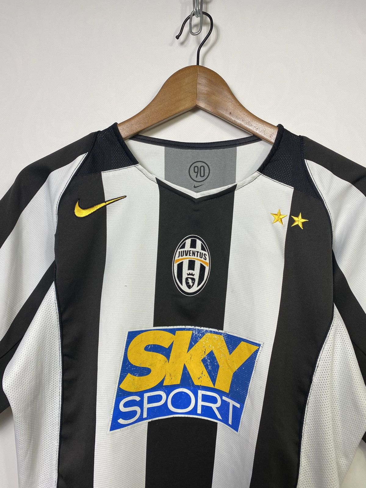 Nike Vintage 2004-2005 Nike Juventus Home Jersey Blockcore Size US S / EU 44-46 / 1 - 4 Thumbnail