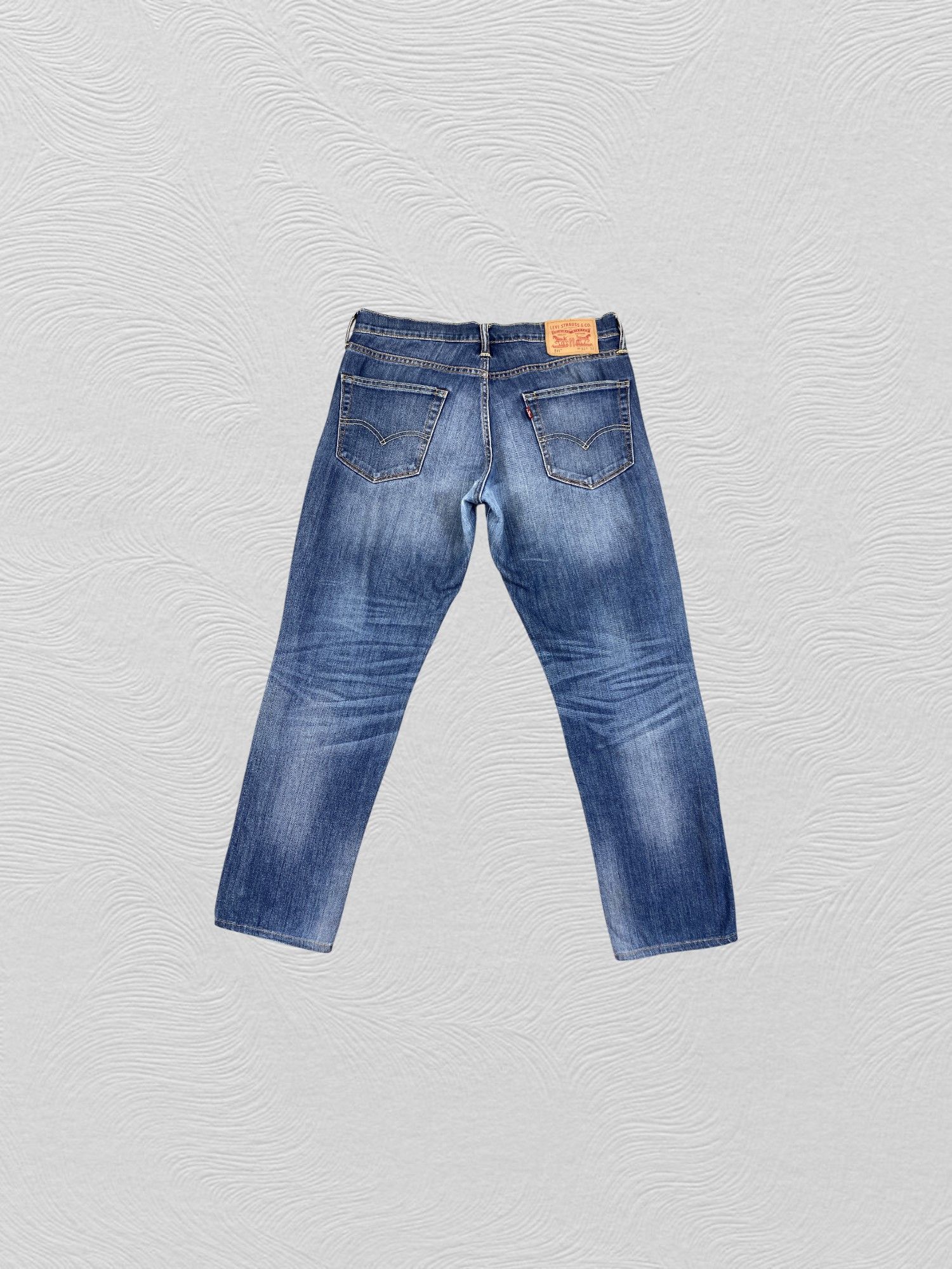 Levi's Distressed Blue Levi's 511 Jeans 33x28.5 Denim -SJ142 Size US 33 - 2 Thumbnail