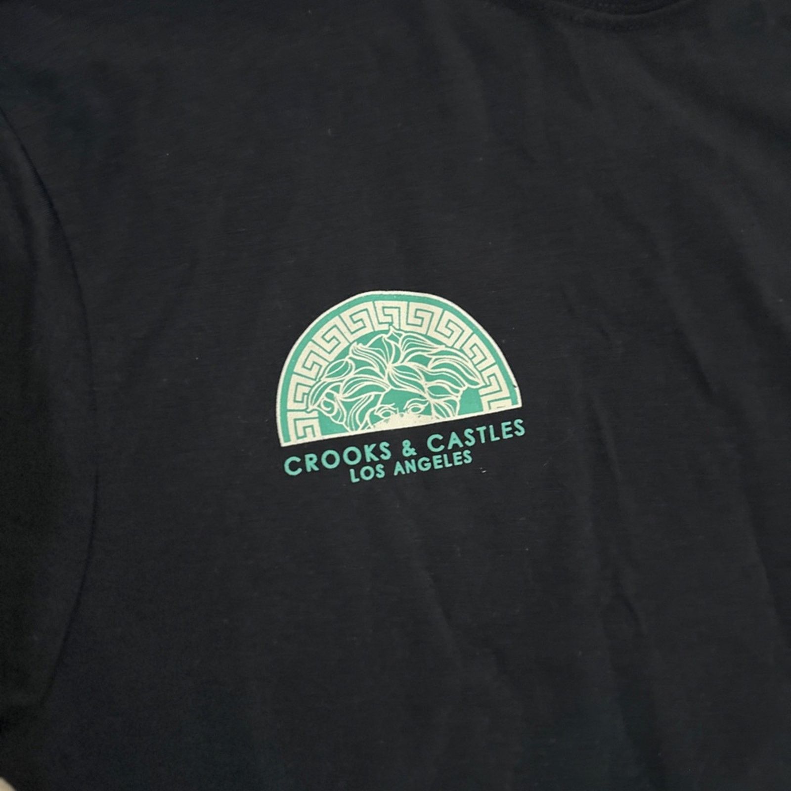 Crooks & Castles NWT Crooks & Castles Crooks Half Medusa Klepto Tee Size US M / EU 48-50 / 2 - 3 Thumbnail