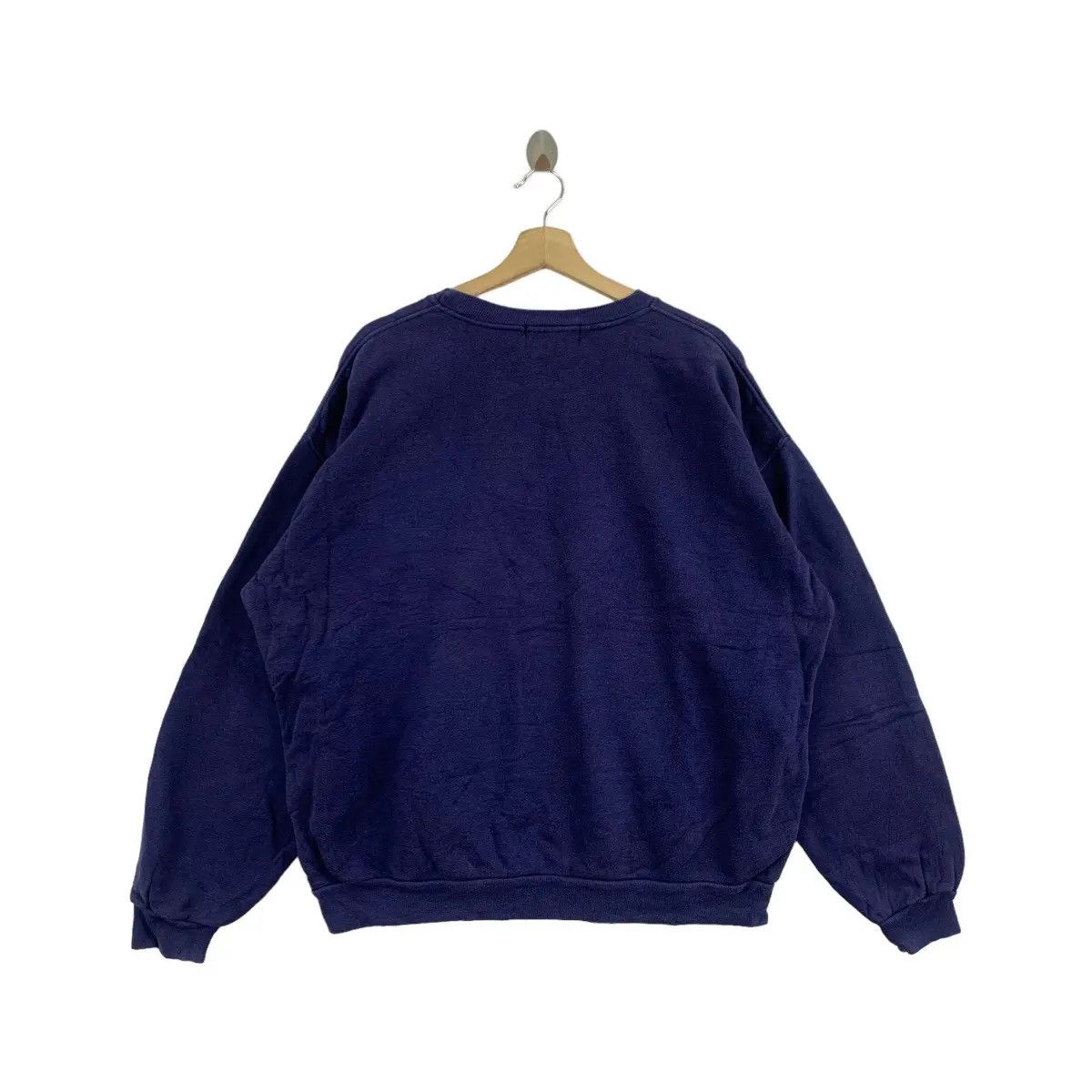 Vintage Vintage TUNDRA VICTORIA CANADA Embroidered Sweatshirt Size M / US 6-8 / IT 42-44 - 5 Thumbnail