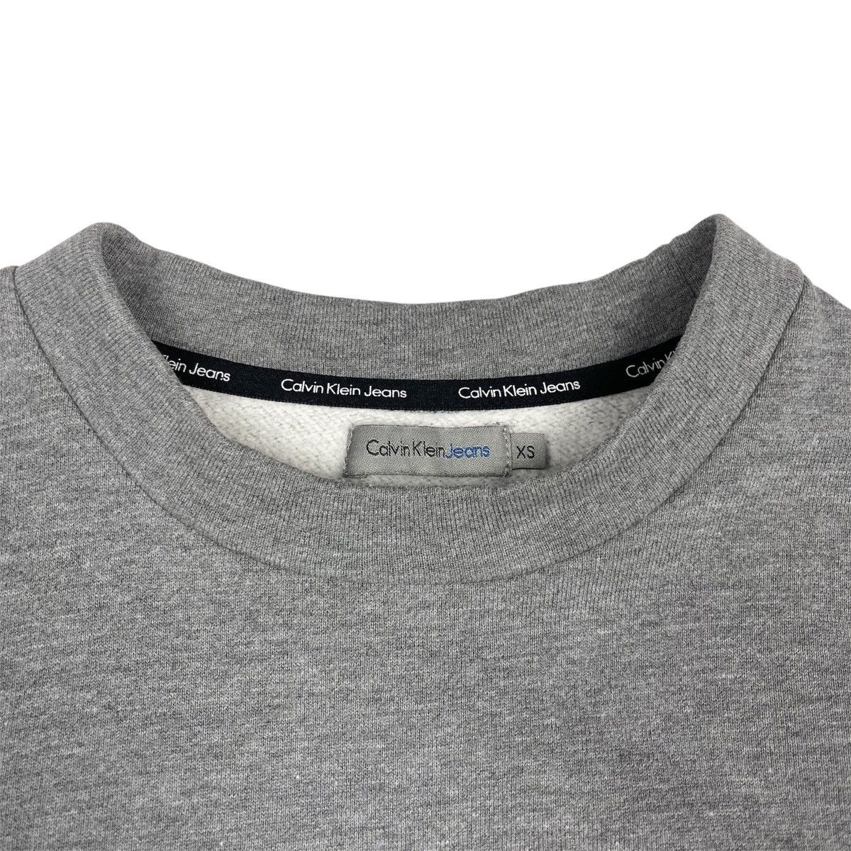 Calvin Klein Calvin Klein Jeans Flocked Logo Sweatshirt Size XS / US 0-2 / IT 36-38 - 4 Thumbnail