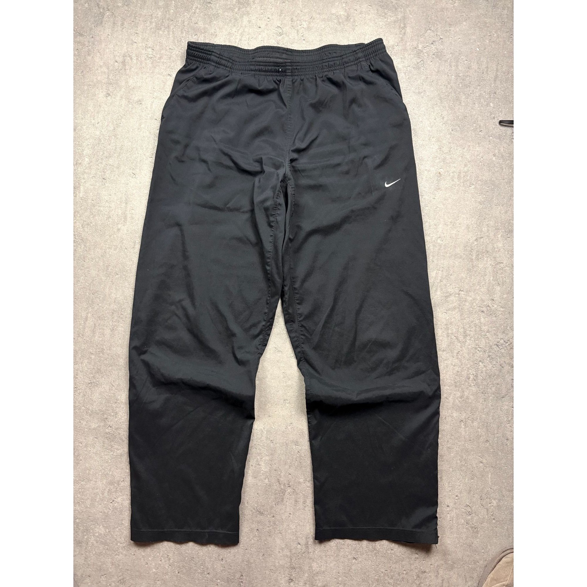 Nike Vintage Nike Track Pants Black Grey Piping Y2K Mesh Lined Ba Size US 34 / EU 50 - 1 Thumbnail