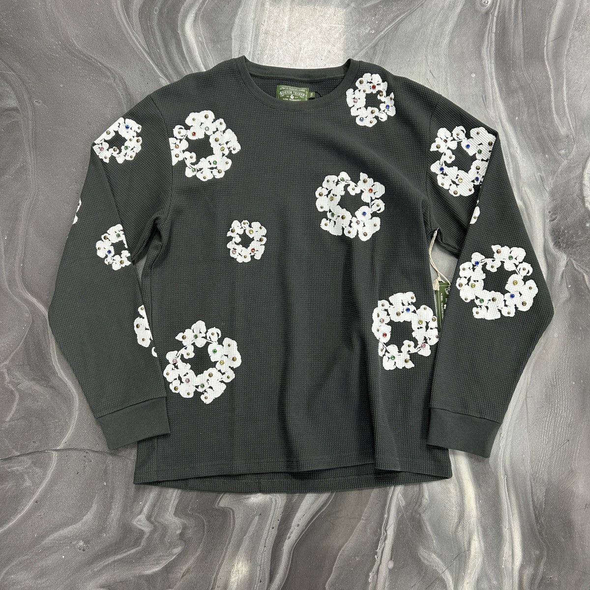 DENIM TEARS Denim Tears Rhinestone Cotton Wreath Thermal DENIM TEARS Denim Tears Rhinestone Cotton Wreath Thermal