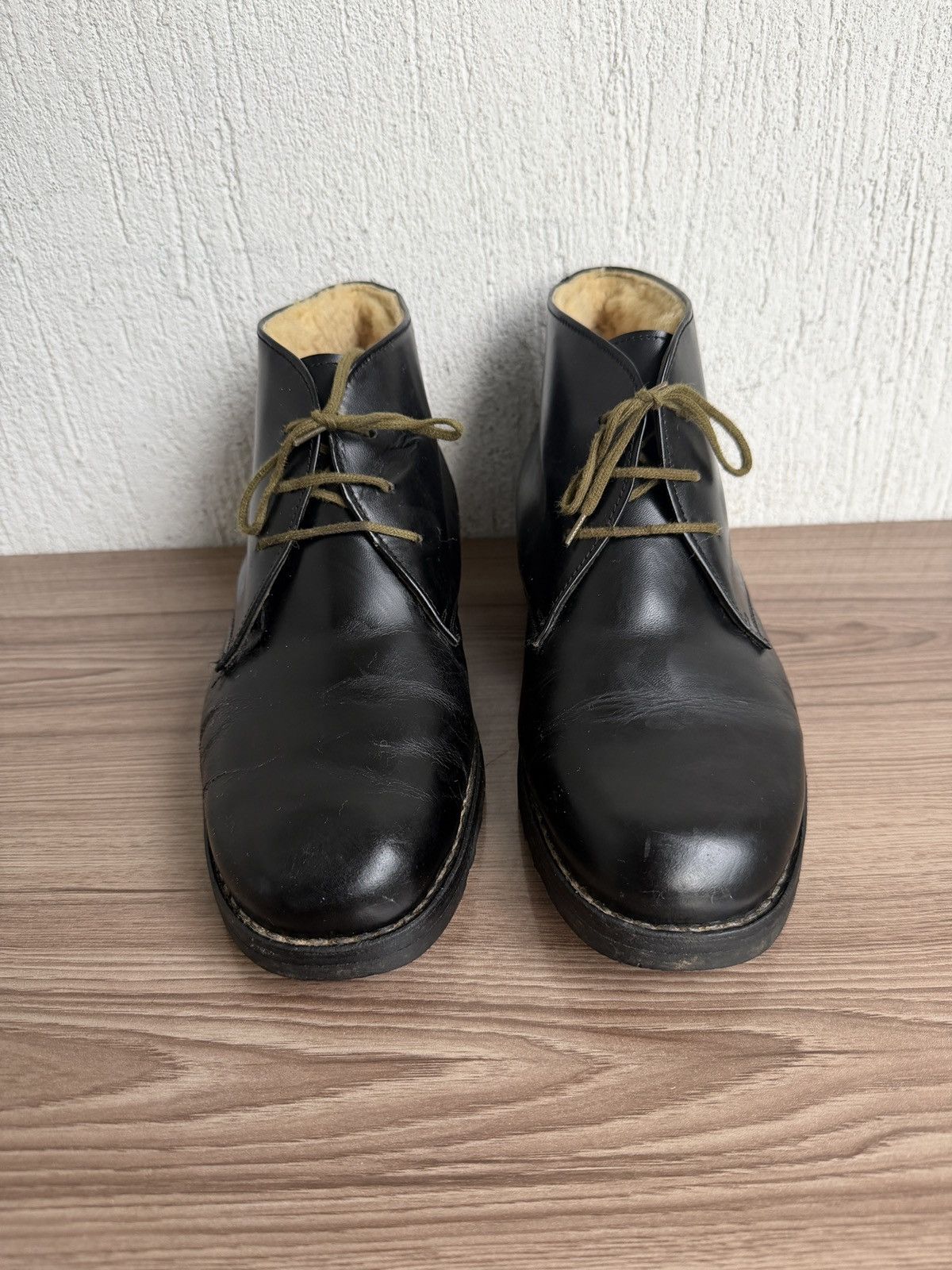 Paraboot chukka boots with wool lining Size US 9 / EU 42 - 5 Thumbnail