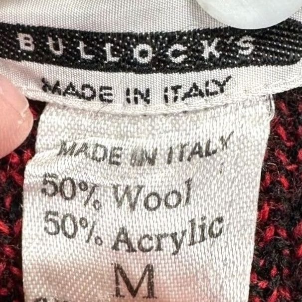 Vintage Bullocks Wilshire Houndstooth Shawl/Wrap Red Black Wool Blend Scarf Made in Italy Size M Women Mens Girls Boys 2024? Size ONE SIZE - 3 Thumbnail