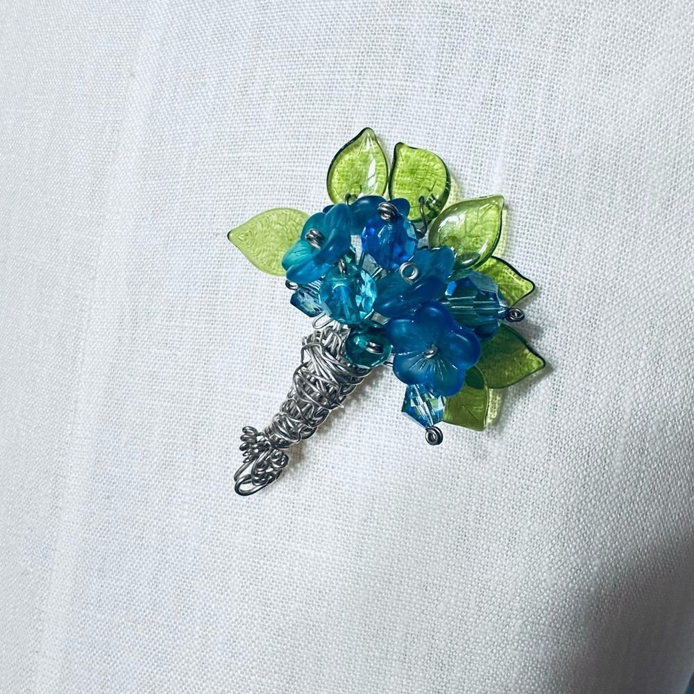 Vintage Vintage art glass flower bouquet on silver tone hand wired l Size ONE SIZE - 3 Thumbnail