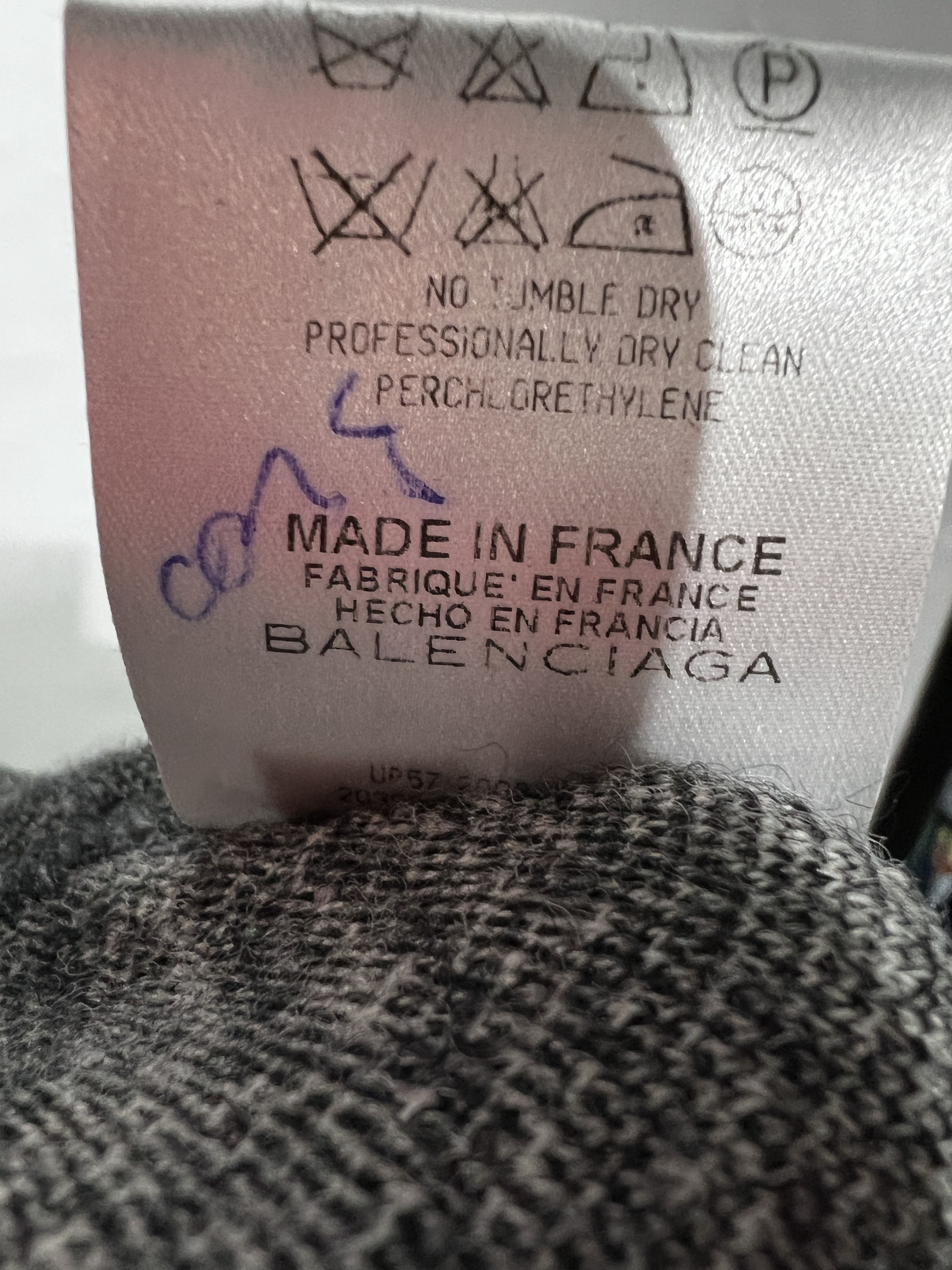 Balenciaga Balenciaga Paris Sweater Turtle Neck size M Size US M / EU 48-50 / 2 - 3 Thumbnail