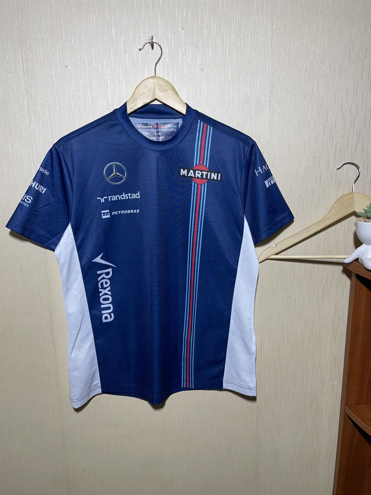 Vintage Hackett Williams Martini Racing streetwear T shirt Size US M / EU 48-50 / 2 - 1 Thumbnail