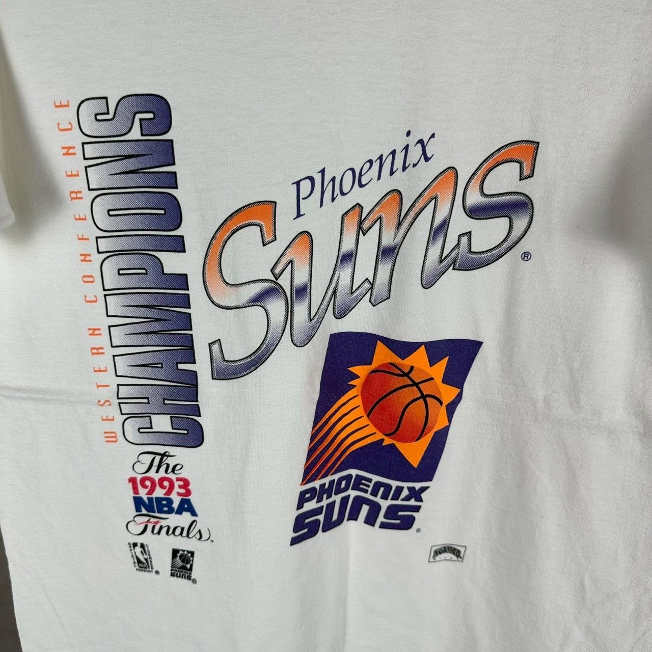 Vintage Vintage 1993 Phoenix Suns Basketball NBA Finals T-shirt Size US M / EU 48-50 / 2 - 2 Thumbnail
