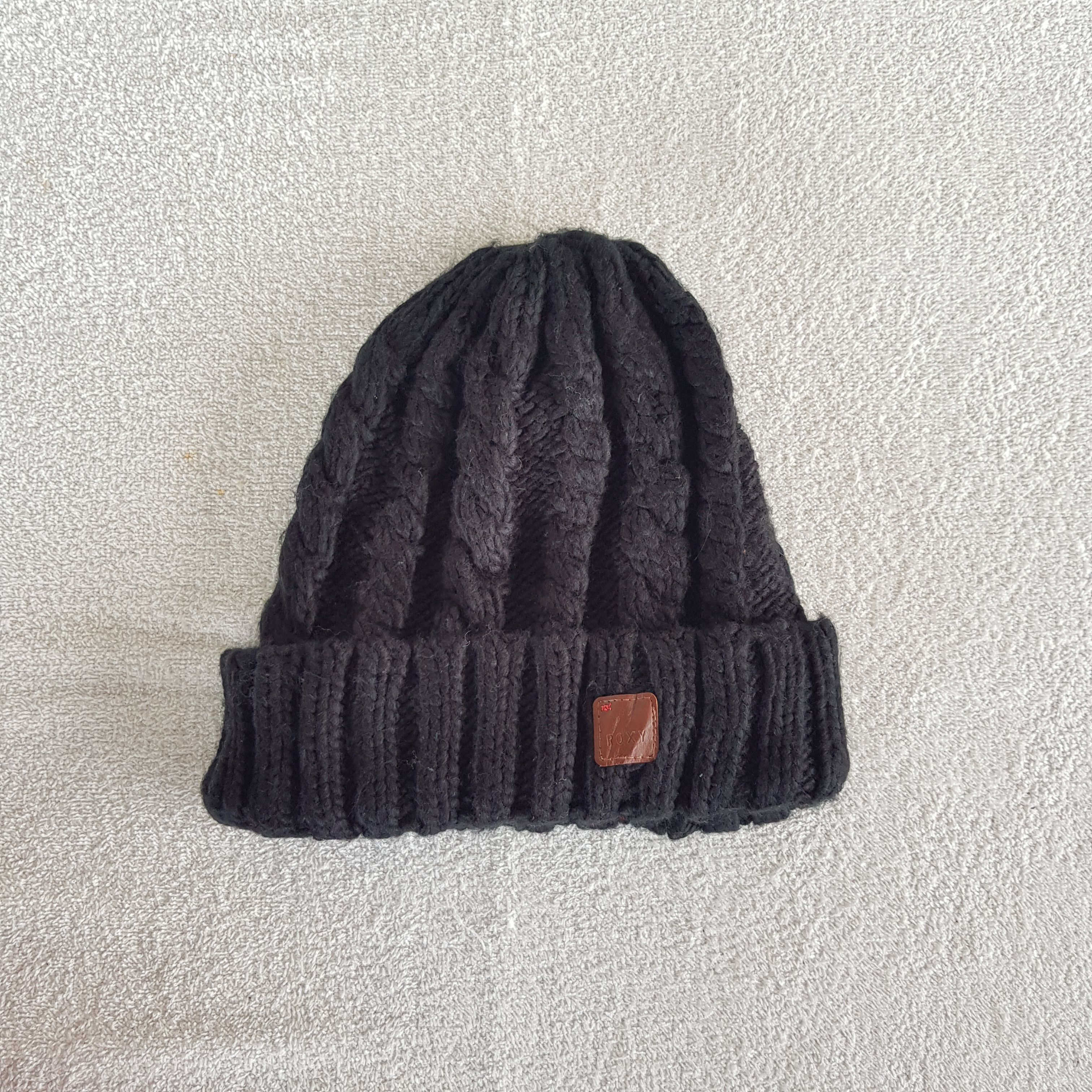 Japanese Brand Vintage Roxy Beanie Surfwear Knit Snow Caps Hats Size ONE SIZE - 5 Thumbnail