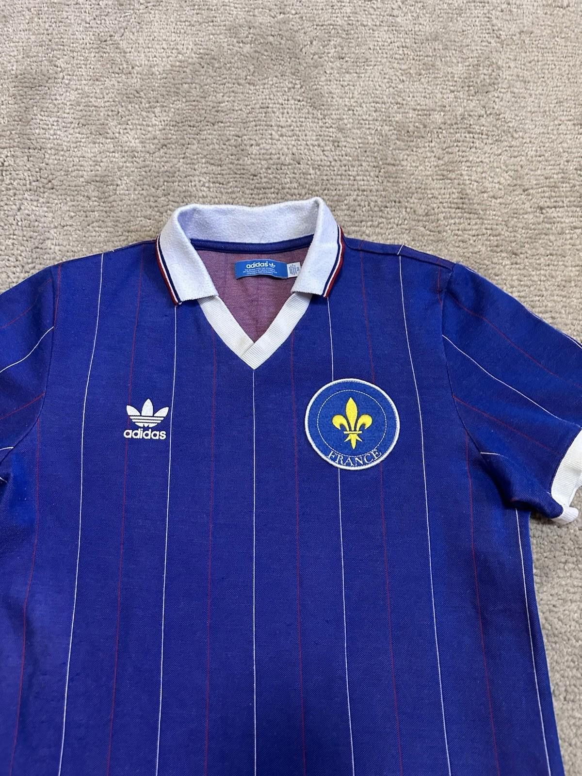 Adidas 1982 FRANCE #10 PLATINI RETRO FOOTBALL SHIRT SOCCER JERSEY Size US M / EU 48-50 / 2 - 4 Thumbnail