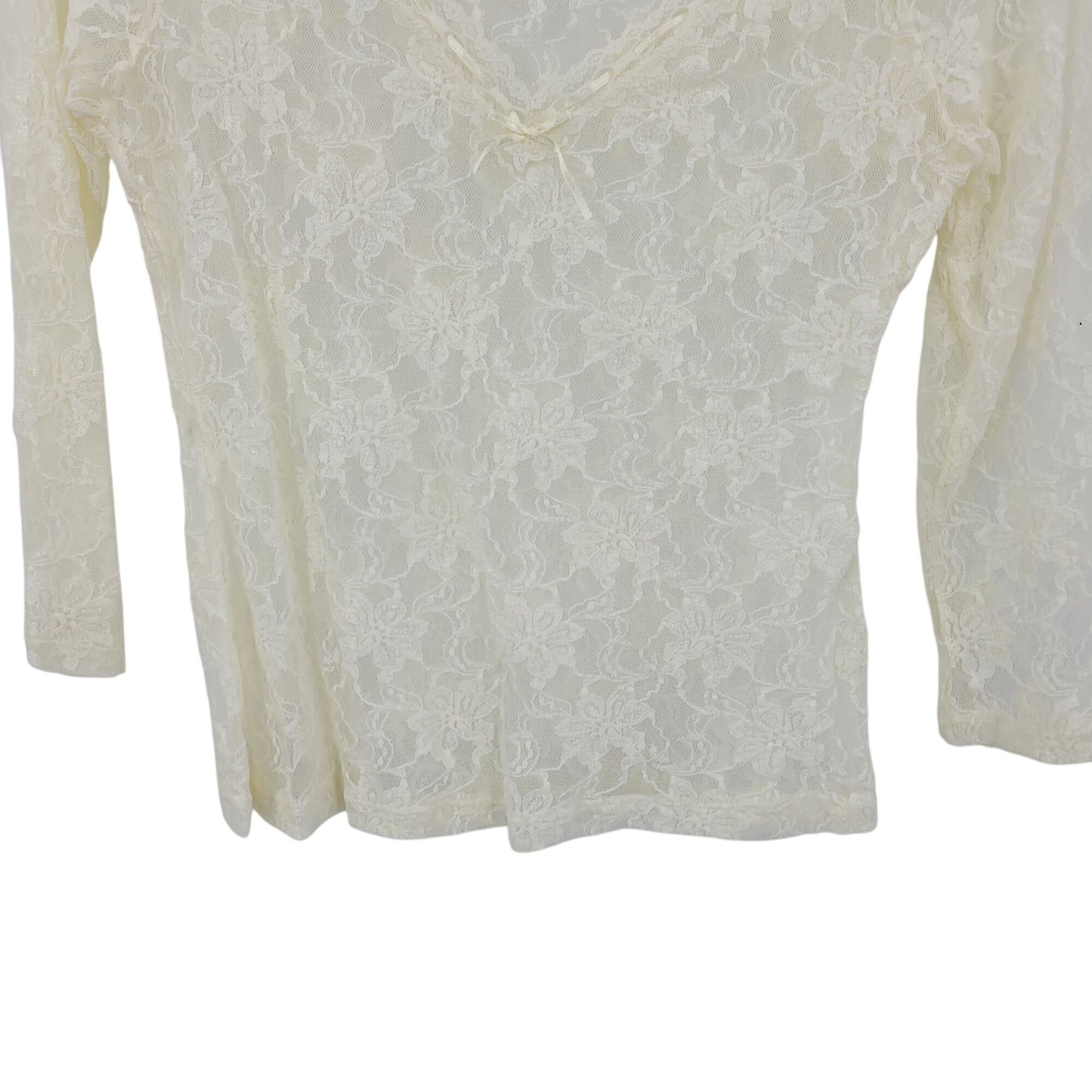 Vintage Vtg 80s Vanilla Floral Lace V-Neck Top Ribbon Trim Sheer Str Size S / US 4 / IT 40 - 4 Thumbnail