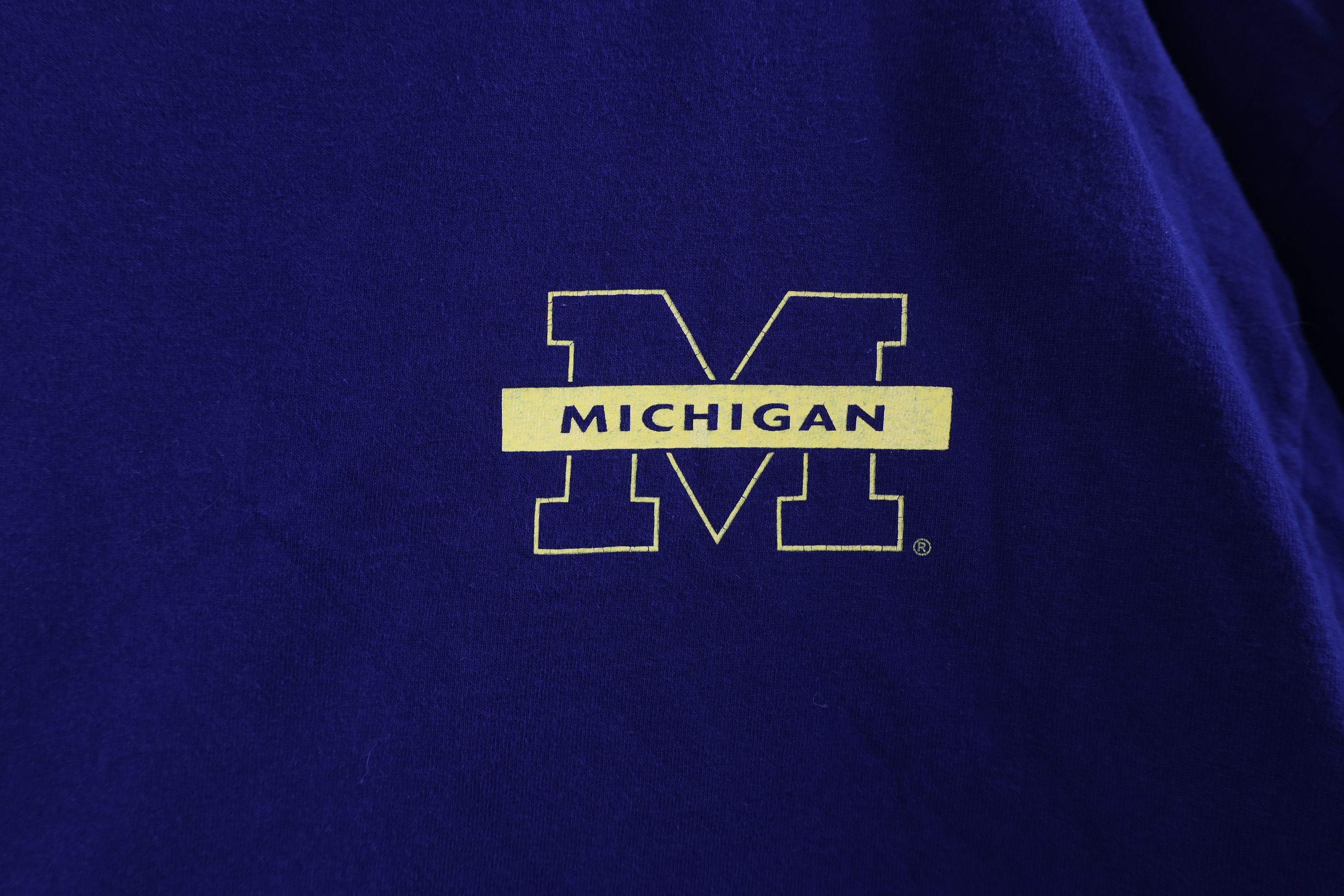 Vintage Vintage 90s University of Michigan Long Sleeve T-Shirt Size US XL / EU 56 / 4 - 4 Thumbnail