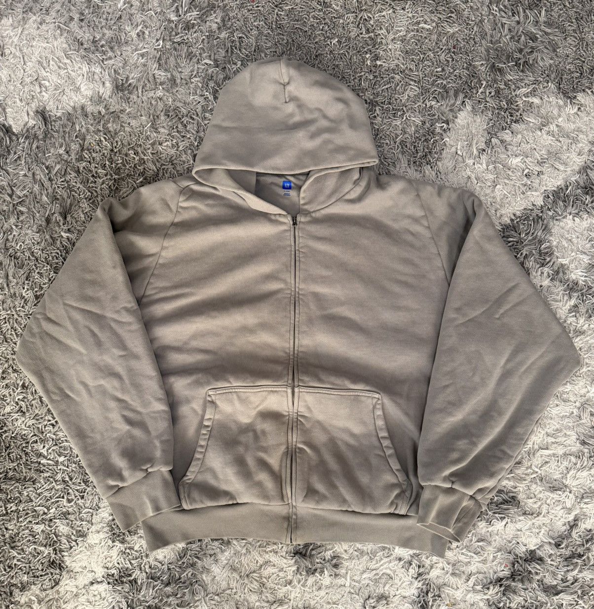 Balenciaga Balenciaga Skater Zip-up Hoodie Medium Fit in Gray