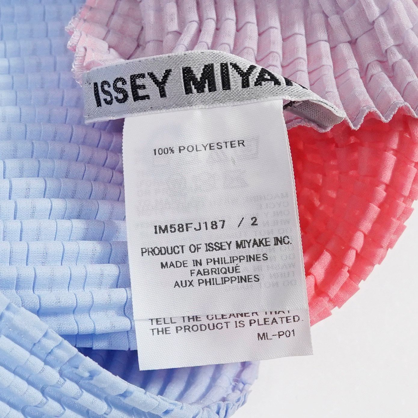 Issey Miyake Issey Miyake Mainline Pleated Long Sleeve High Neck Size M / US 6-8 / IT 42-44 - 4 Thumbnail