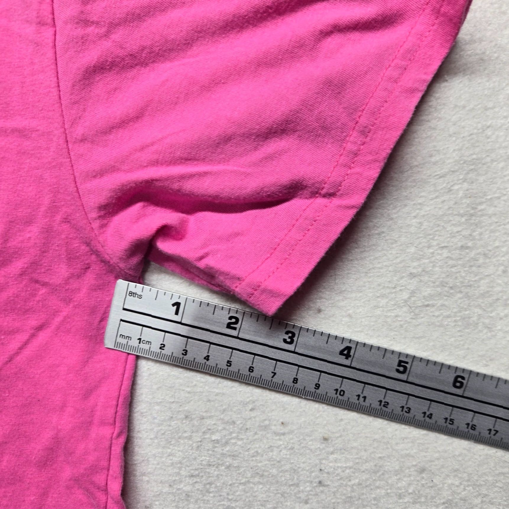 Logo 7 Cheetos Shirt Cropped Logo T Shirt Pink Adult Womens L Short Sleeve Crew Neck Cotton Blend Knit Size L / US 10 / IT 46 - 4 Thumbnail