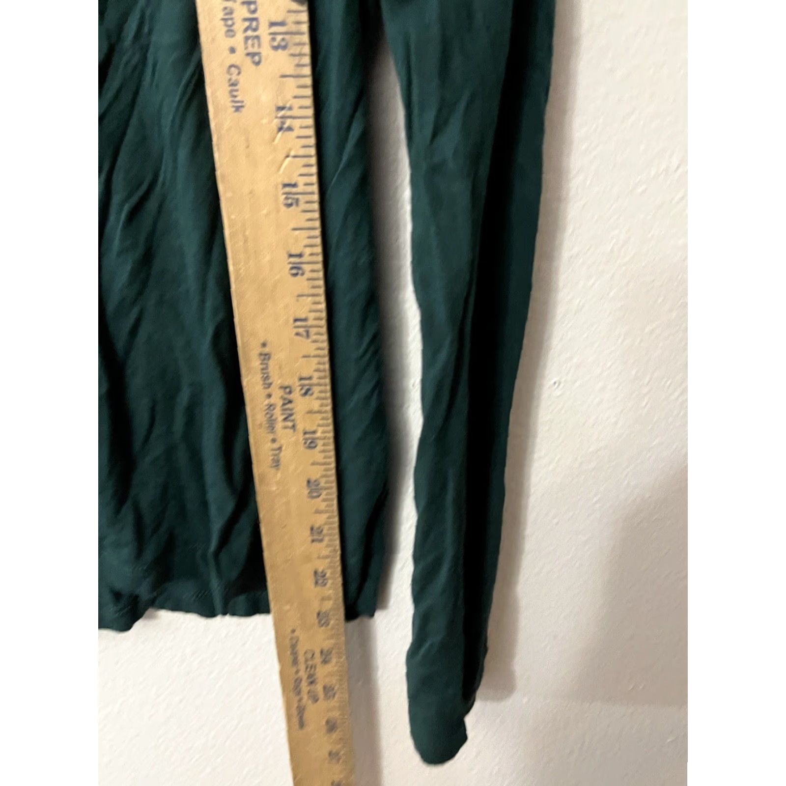 Ellen Tracy Ellen Tracy Solid Long Sleeve Women Knit Top S Green Pullover Round Neck Shirt Adult Womens Knit Size S / US 4 / IT 40 - 4 Thumbnail