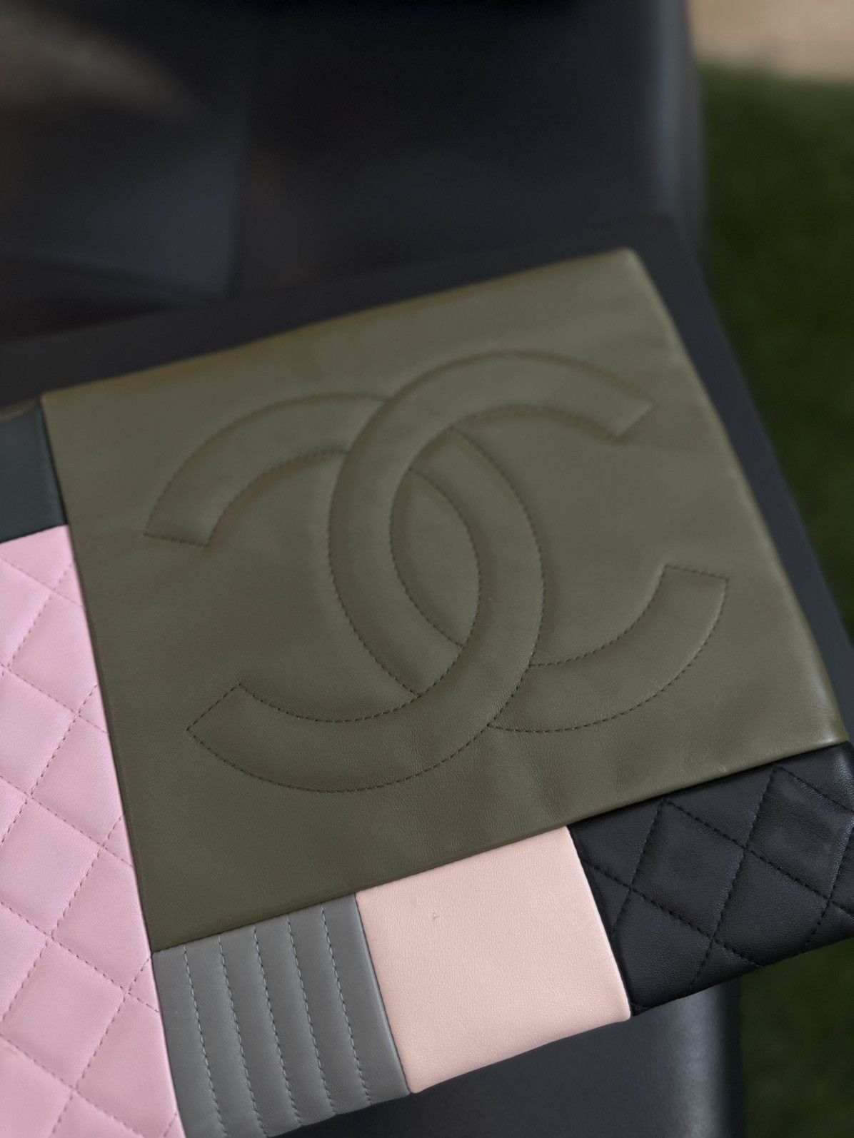Chanel Chanel Olive & Multicolor Lambskin Patchwork O-Case Size ONE SIZE - 2 Thumbnail