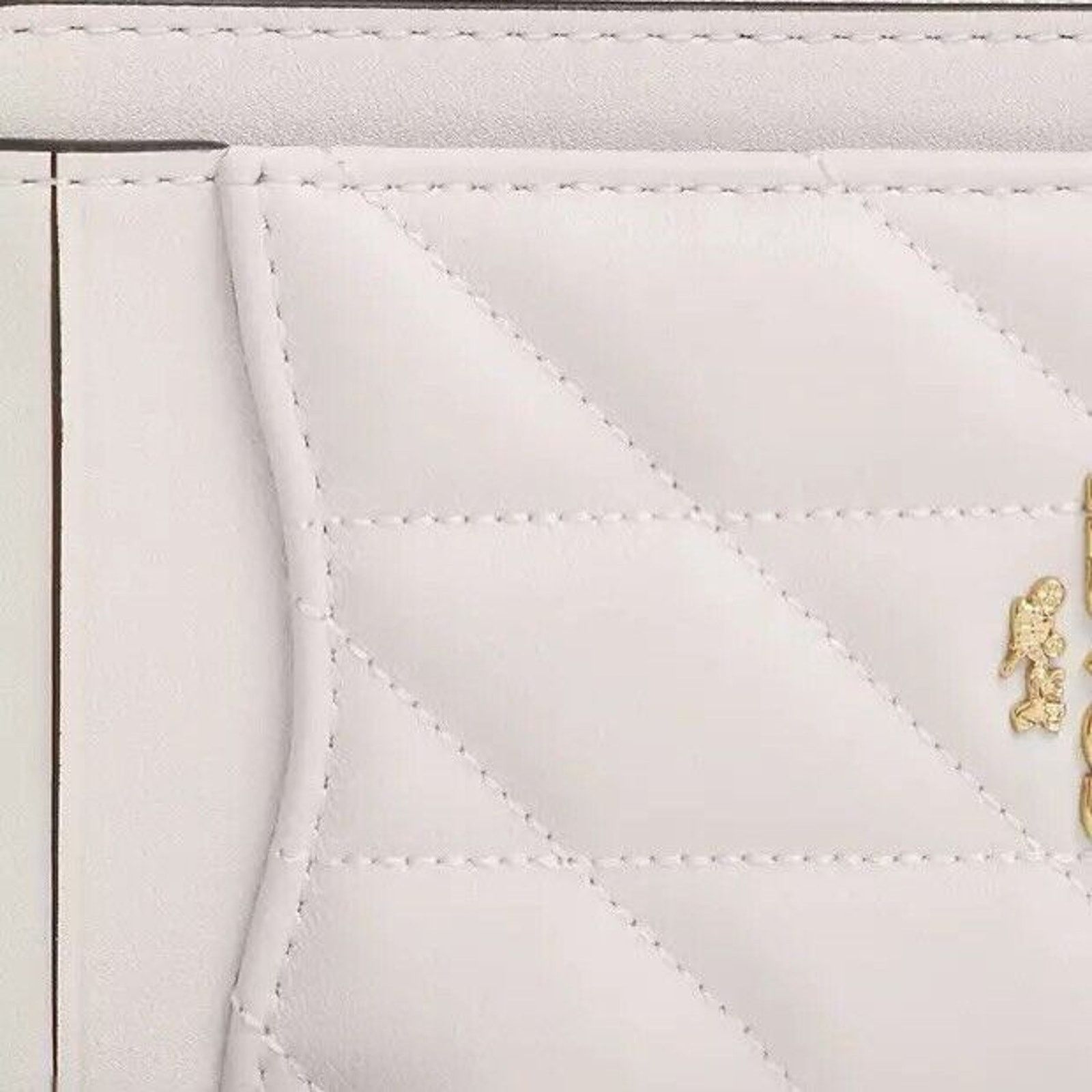Coach NWT Coach Zip Card Case Quilting CZ467 Novelty Leather Chalk Size ONE SIZE - 5 Thumbnail